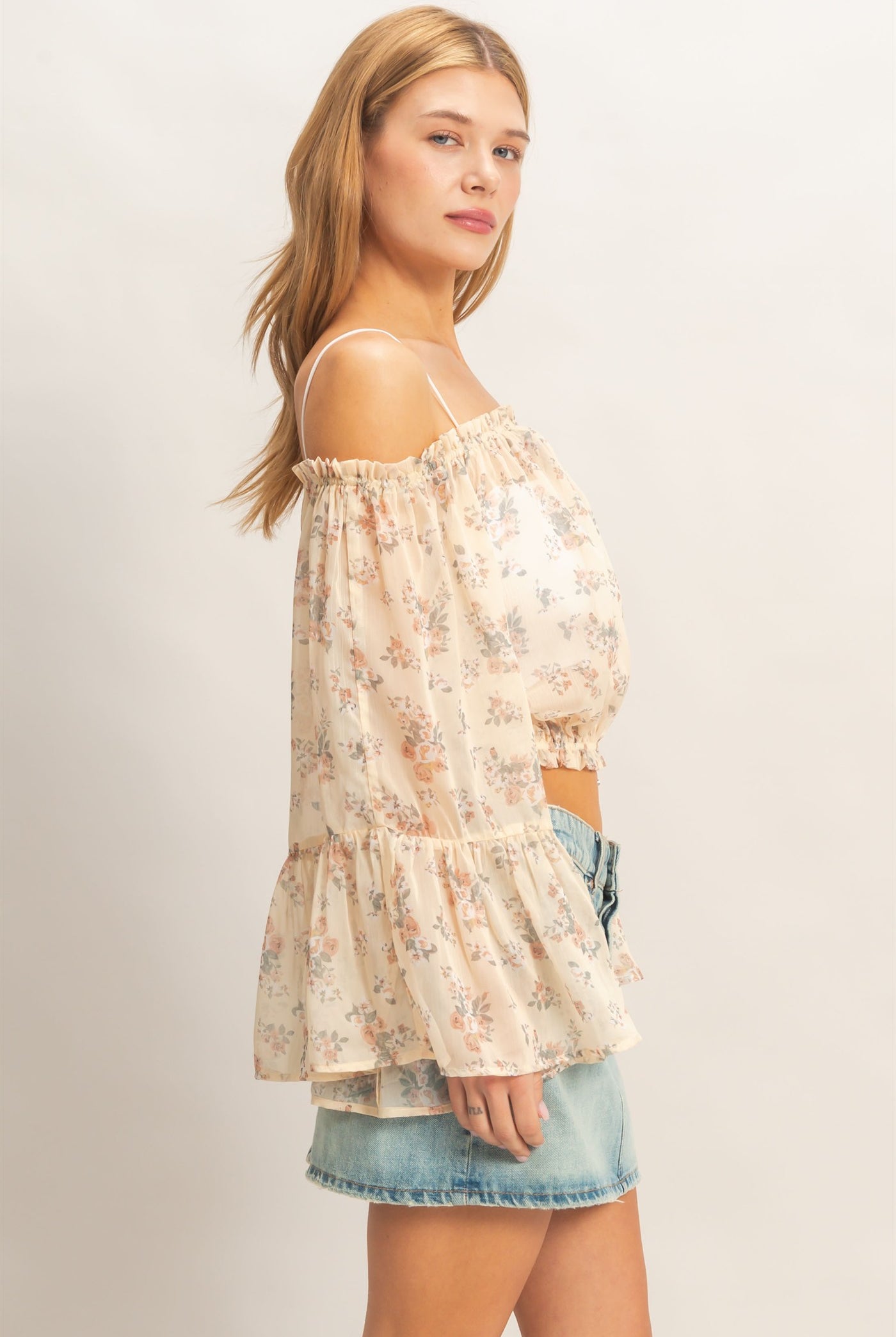 Wholesale Floral Off Shoulder Top Blouses HF26E647 BUFF YELLOW HYFVE