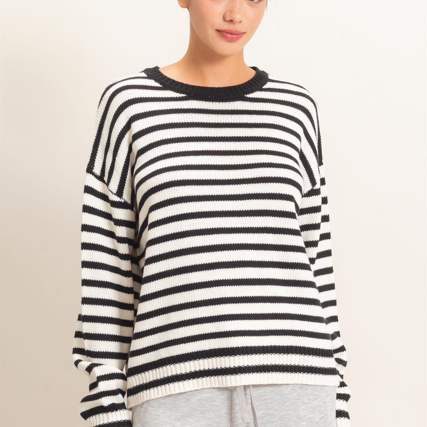 Wholesale Striped Crew Neck Sweater Sweaters DZ26E237 BLACK DOUBLE ZERO