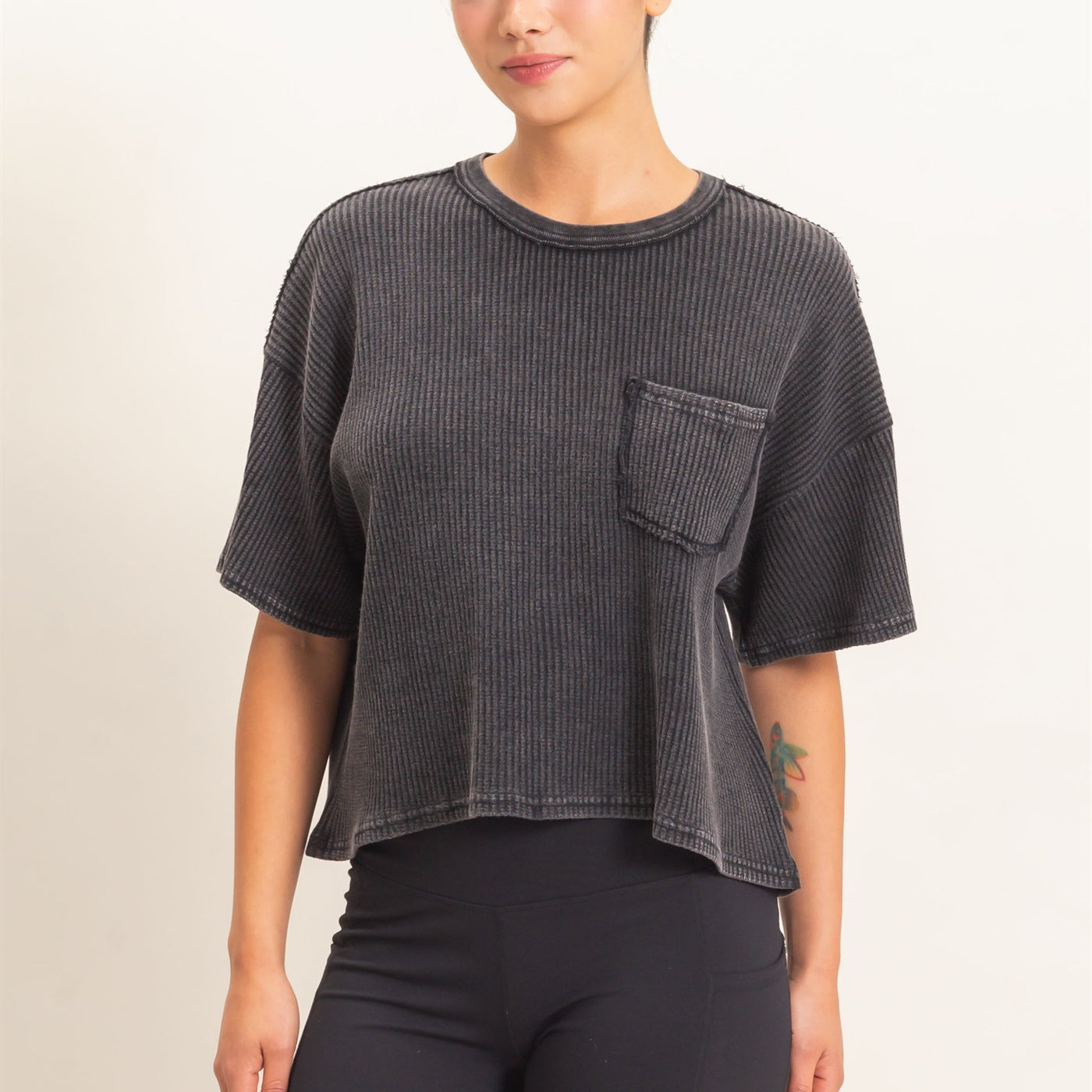 Wholesale Mineral Wash Waffle Knit Pocket Top Clothing Tops DZ26E222 BLACK DOUBLE ZERO