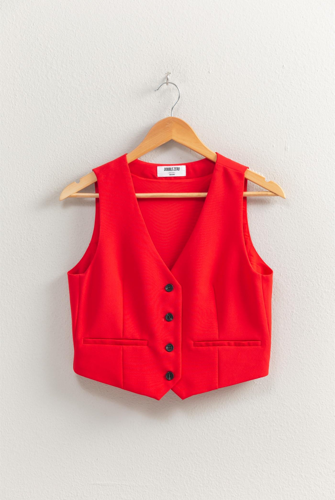 Wholesale Tailored Button-Down Vest Vests DZ25E126 RED DOUBLE ZERO