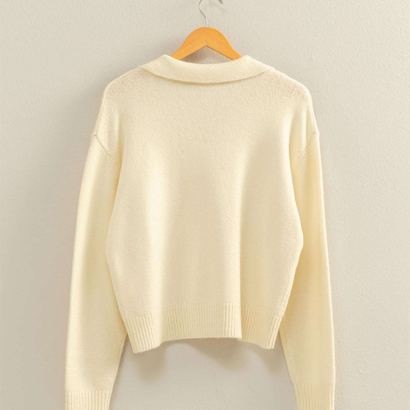 Wholesale Collared V Neck Sweater Sweaters DZ25C947 CREAM DOUBLE ZERO