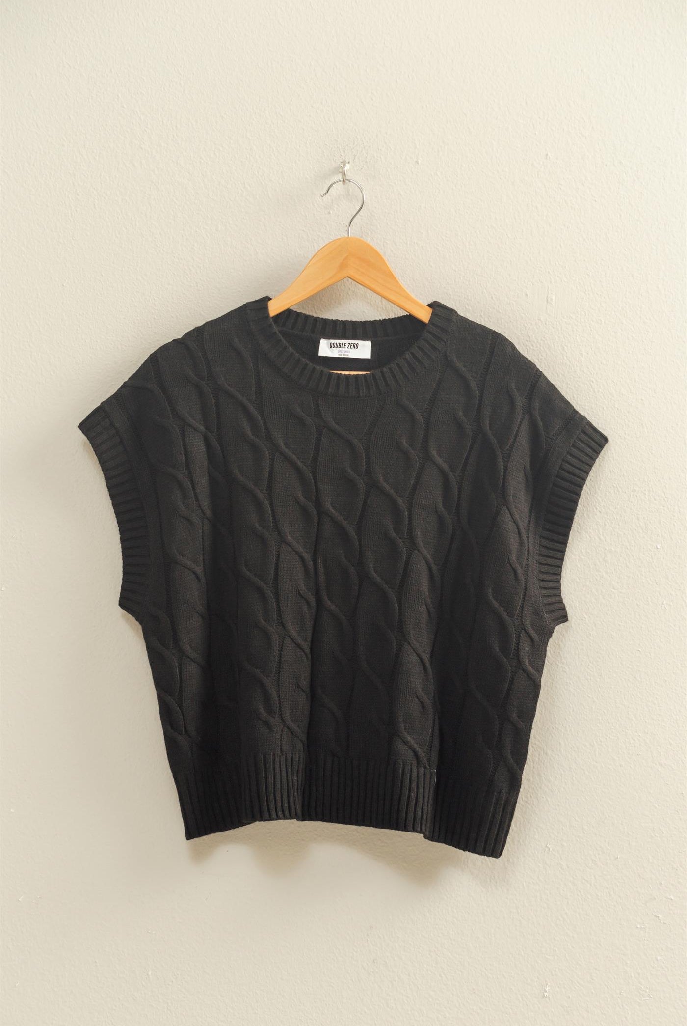 Wholesale Sleeveless Oversized Cable Knit Sweater Vest Vests DZ25C905 BLACK DOUBLE ZERO