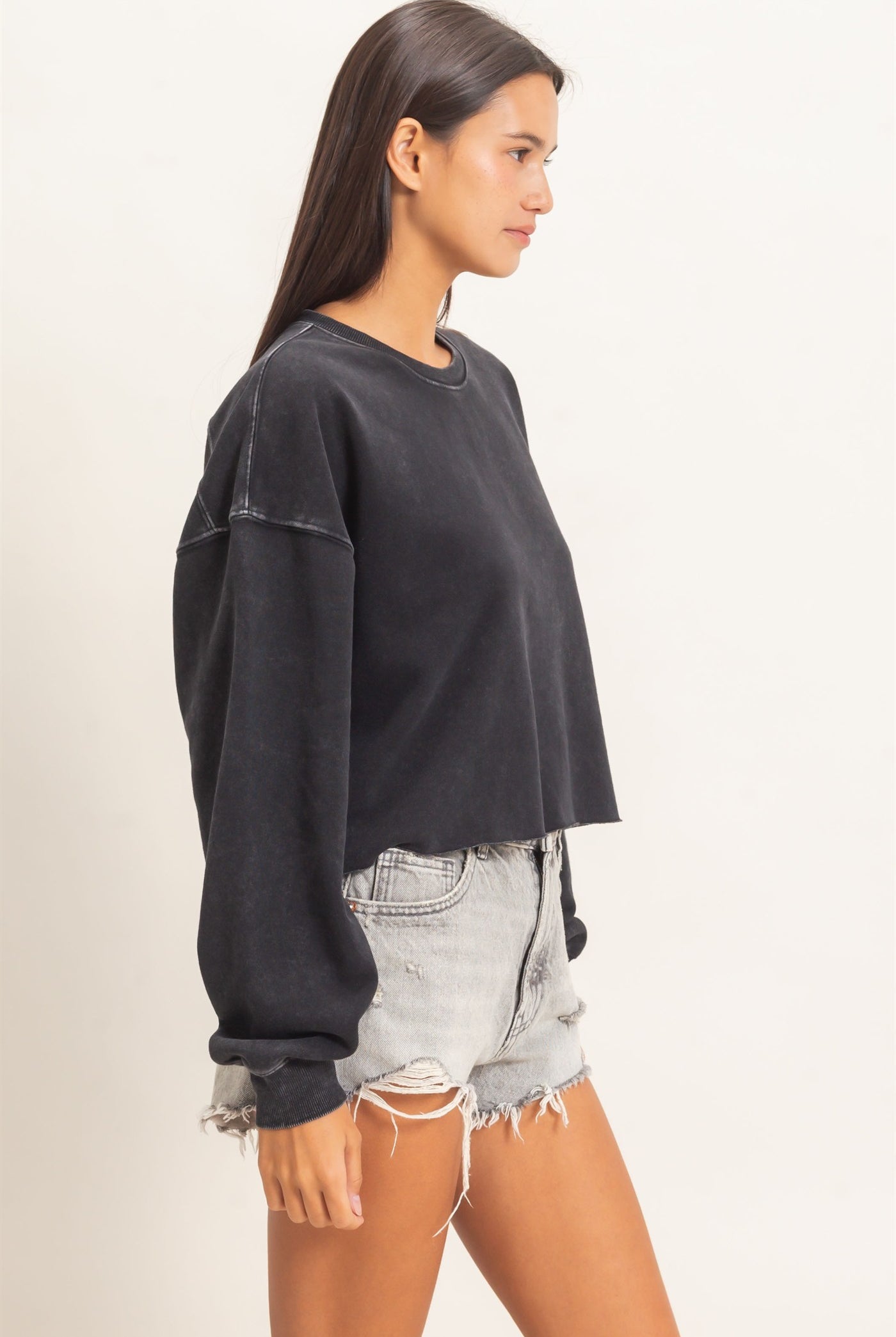 Wholesale Mineral Wash Raw Hem Cropped Sweatshirt Sweatshirts DZ26C968 BLACK DOUBLE ZERO