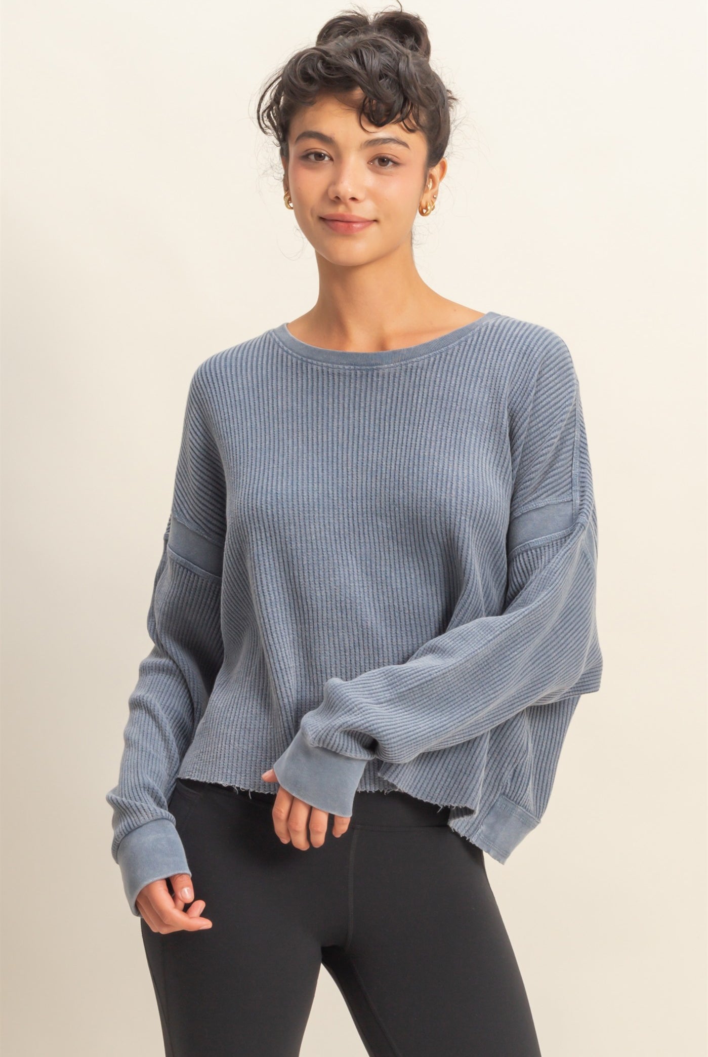 Wholesale Open Back Textured Knit Long Sleeve Top Clothing Tops DZ26A626 DUSTY NAVY DOUBLE ZERO