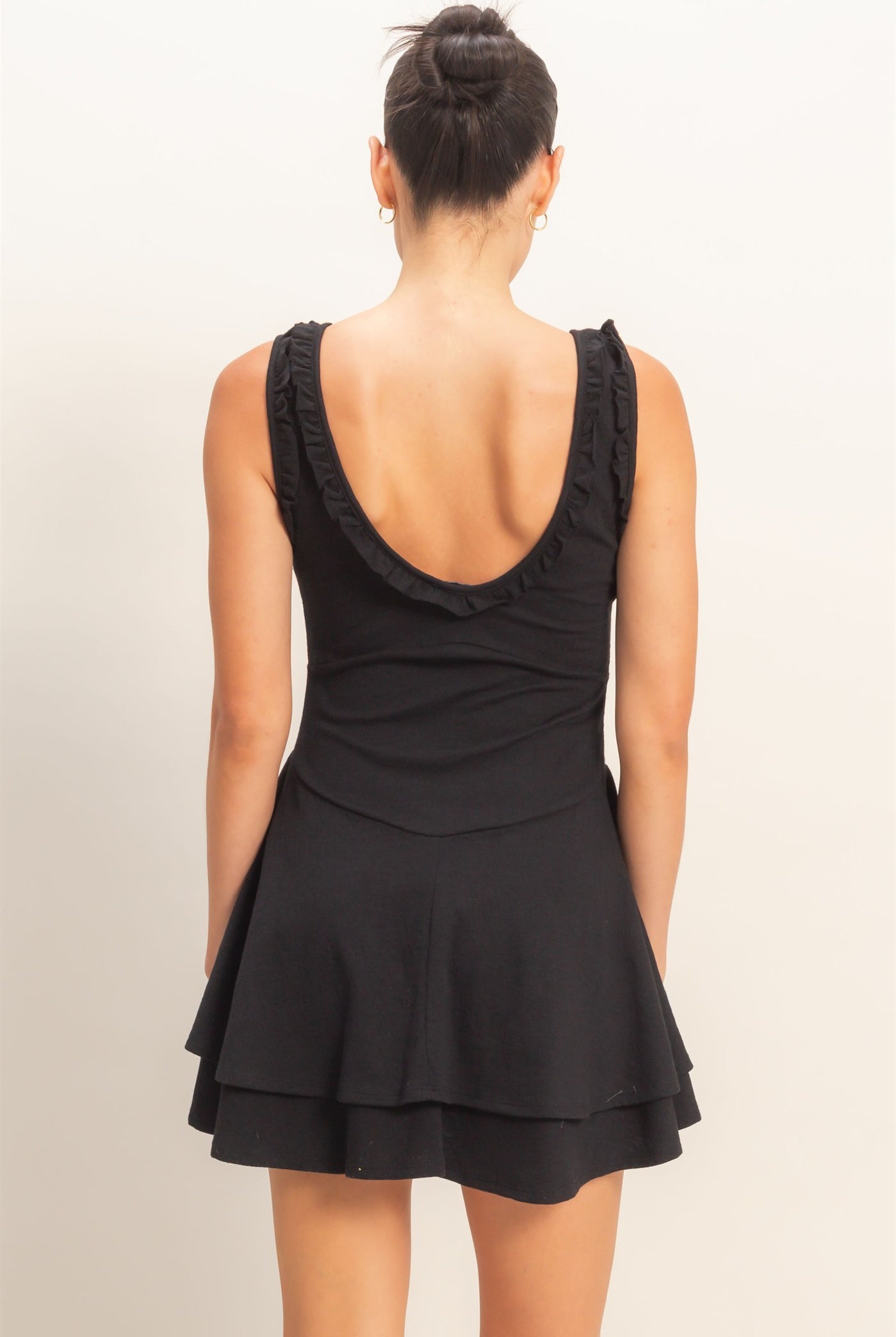 Wholesale Ruffled Scoop Neck Dress Dresses HF26A561 BLACK HYFVE