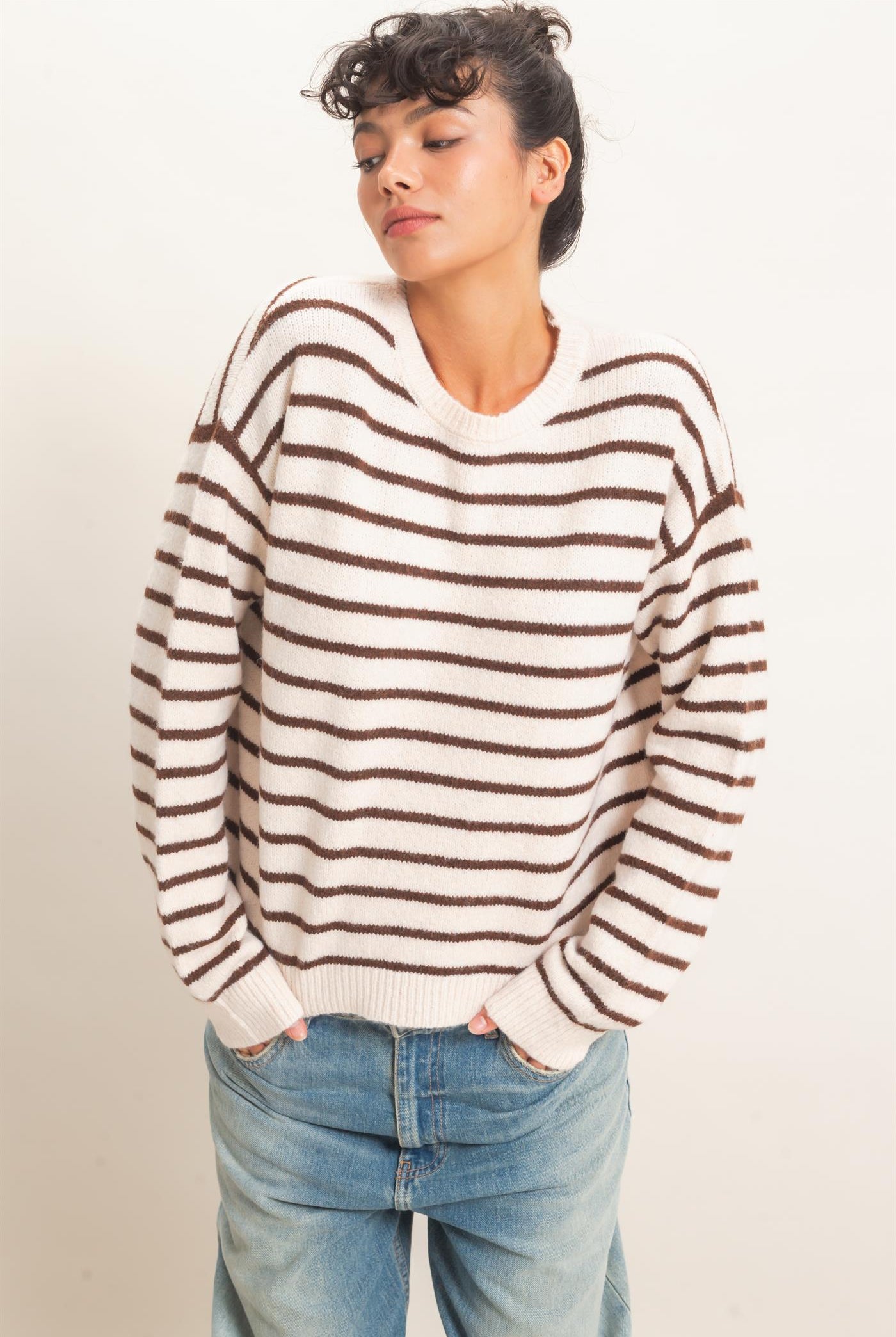 Wholesale Striped Crew Neck Sweater Sweaters DZ26C612 BROWN DOUBLE ZERO