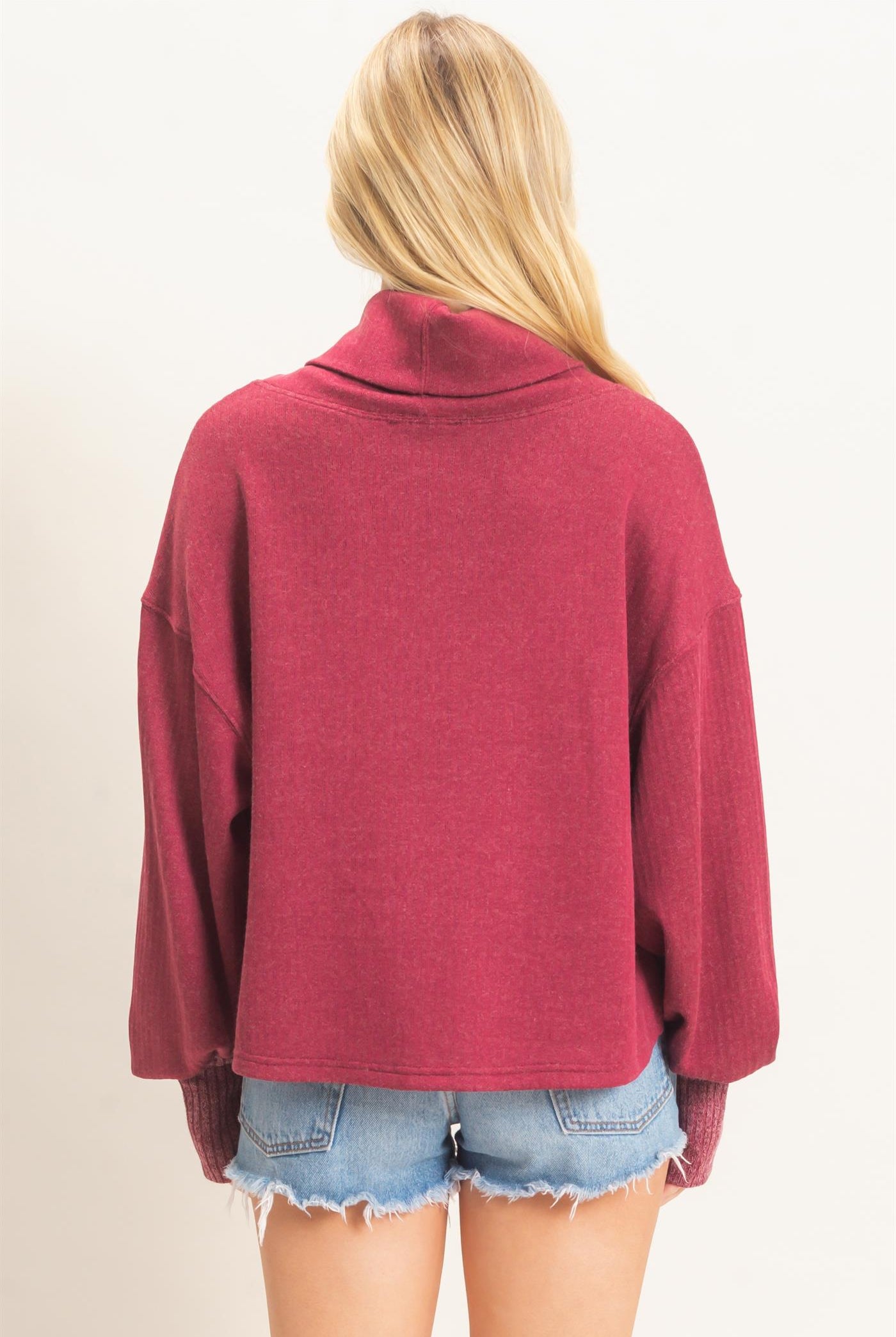 Wholesale Loose Turtleneck Long Sleeve Top Clothing Tops HF26F258 RED HYFVE