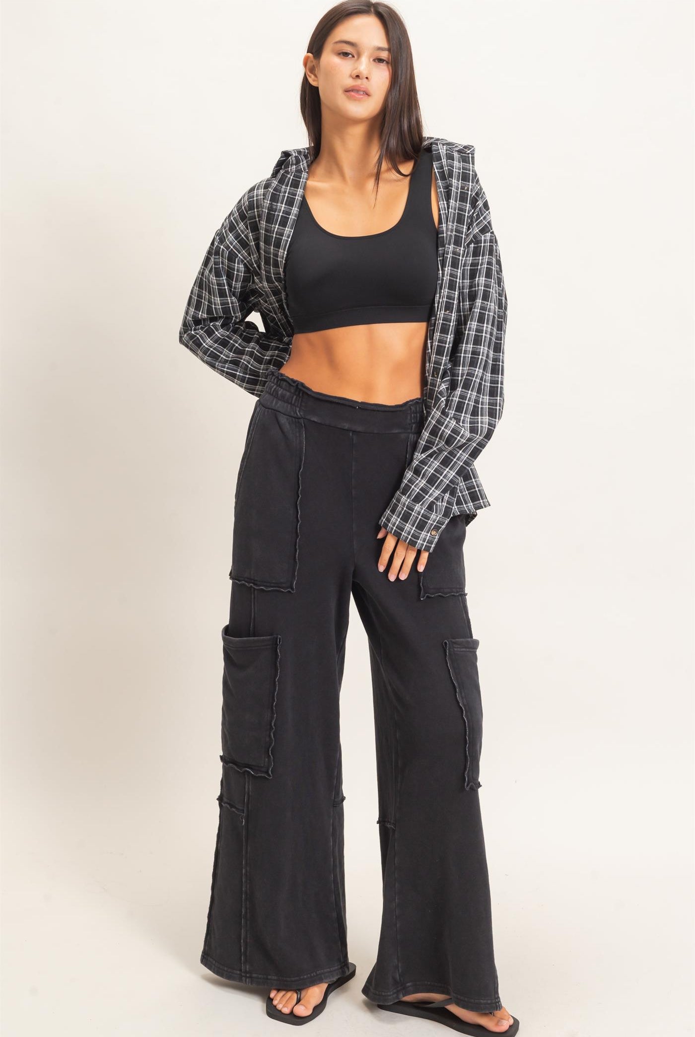Wholesale Mineral Wash Cargo Pocket Pants Pants DZ26C963 BLACK DOUBLE ZERO