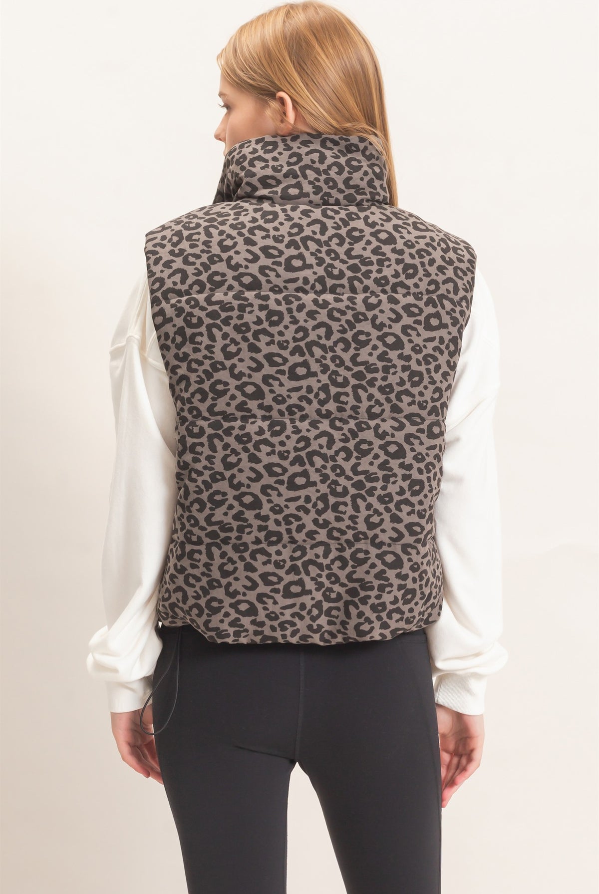 Wholesale Leopard Quilted Zip Up Puffer Vest Outerwear HF26F205 BLACK HYFVE