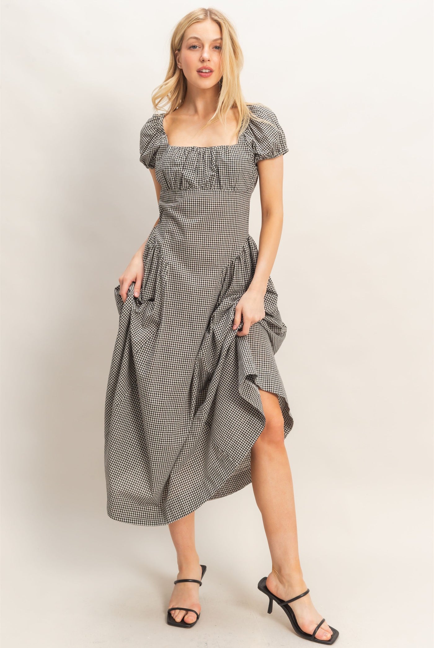 Wholesale Gingham Puff Sleeve Dress Dresses HF26A321 BLACK HYFVE