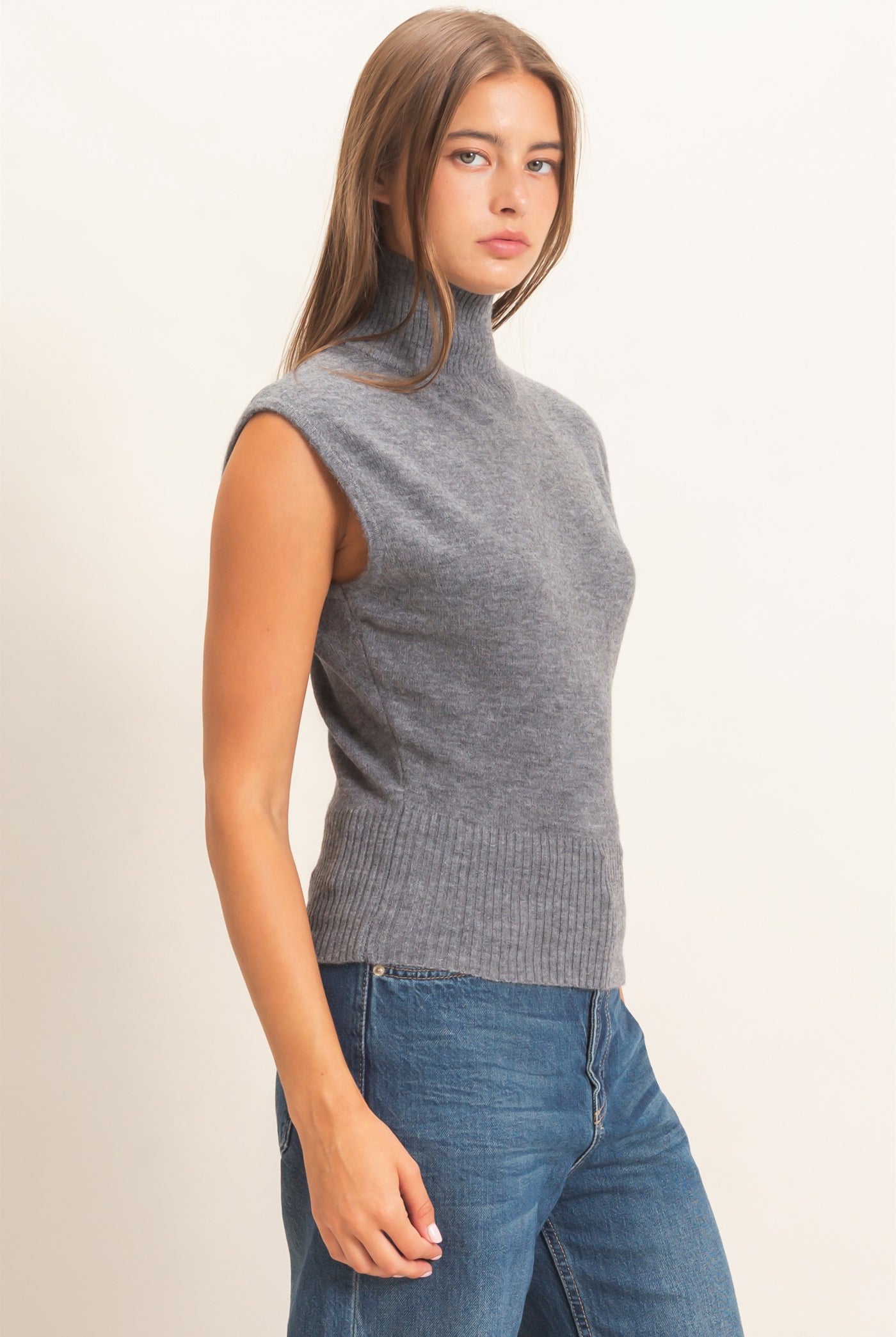 Wholesale Sleeveless High Neck Knit Top Clothing Tops DZ26E946 CHARCOAL DOUBLE ZERO