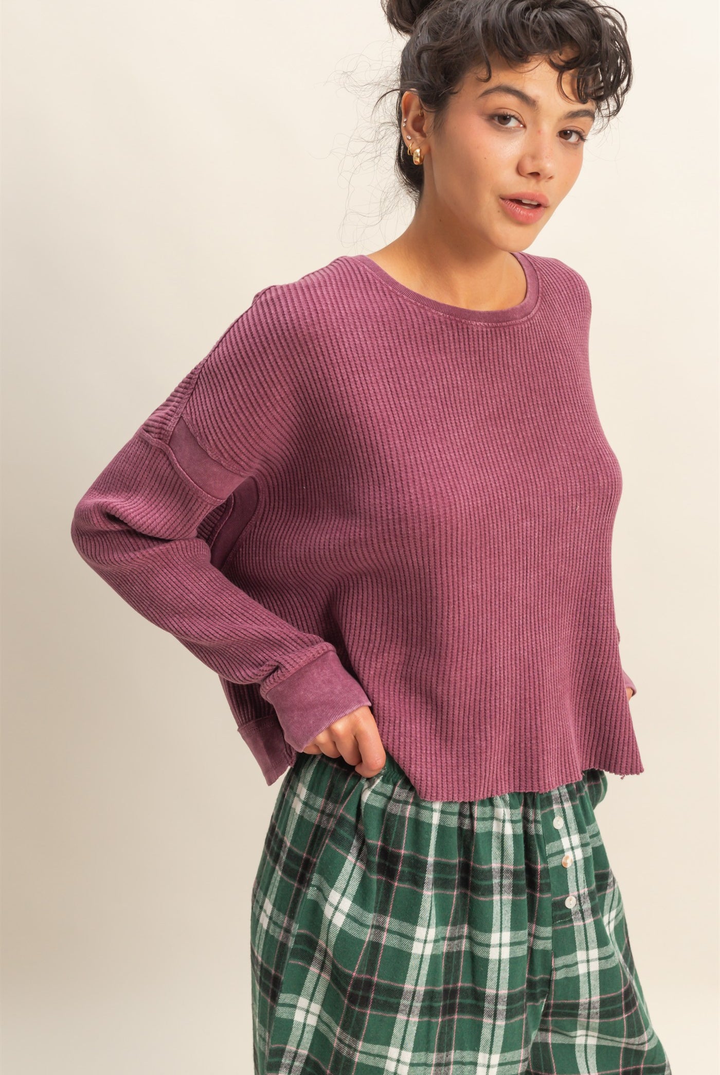 Wholesale Open Back Textured Knit Long Sleeve Top Clothing Tops DZ26A626 DARK CHERRY DOUBLE ZERO