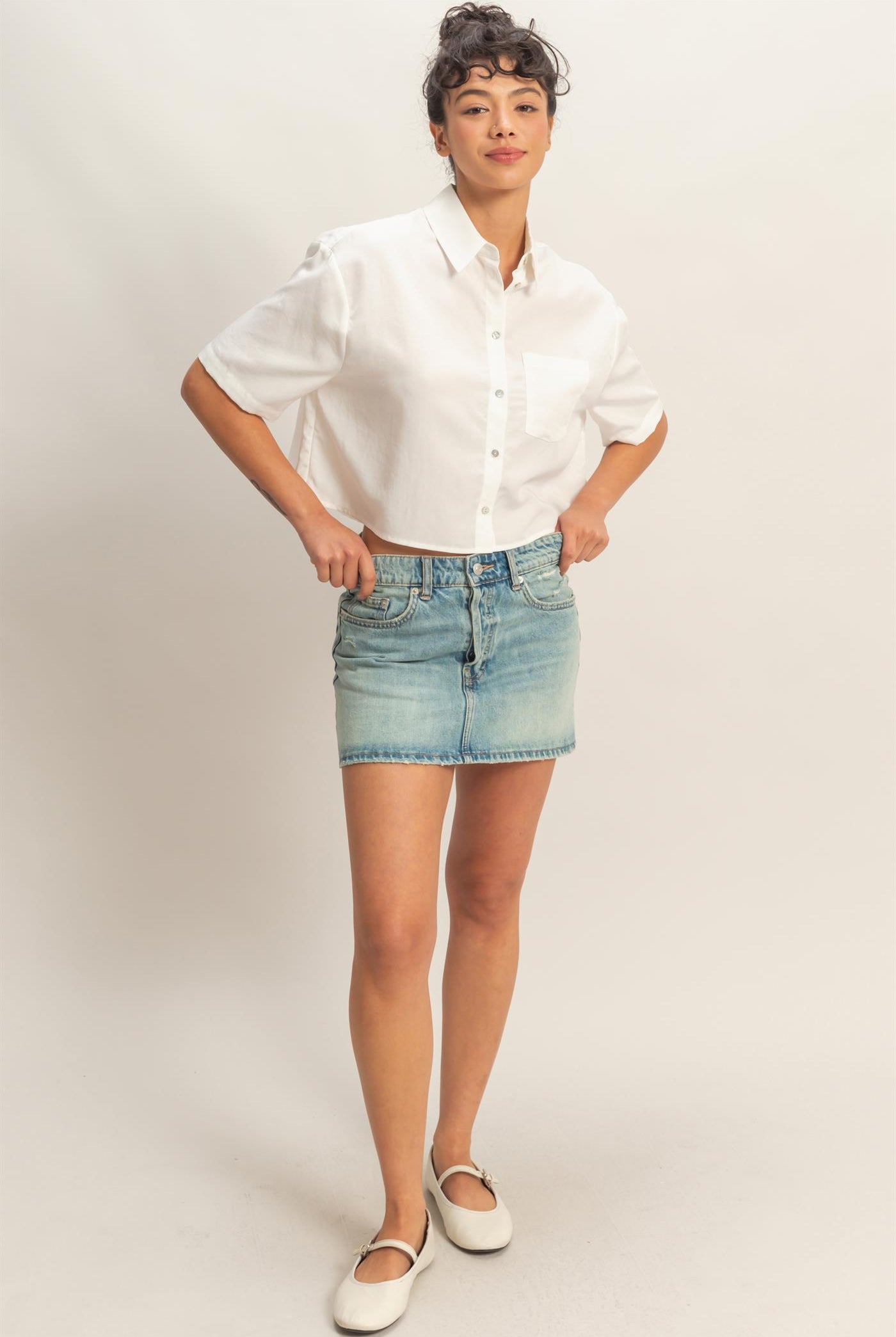 Wholesale Linen Blend Cropped Button-Up Shirt With Pocket Clothing Tops DZ26A583 WHITE DOUBLE ZERO