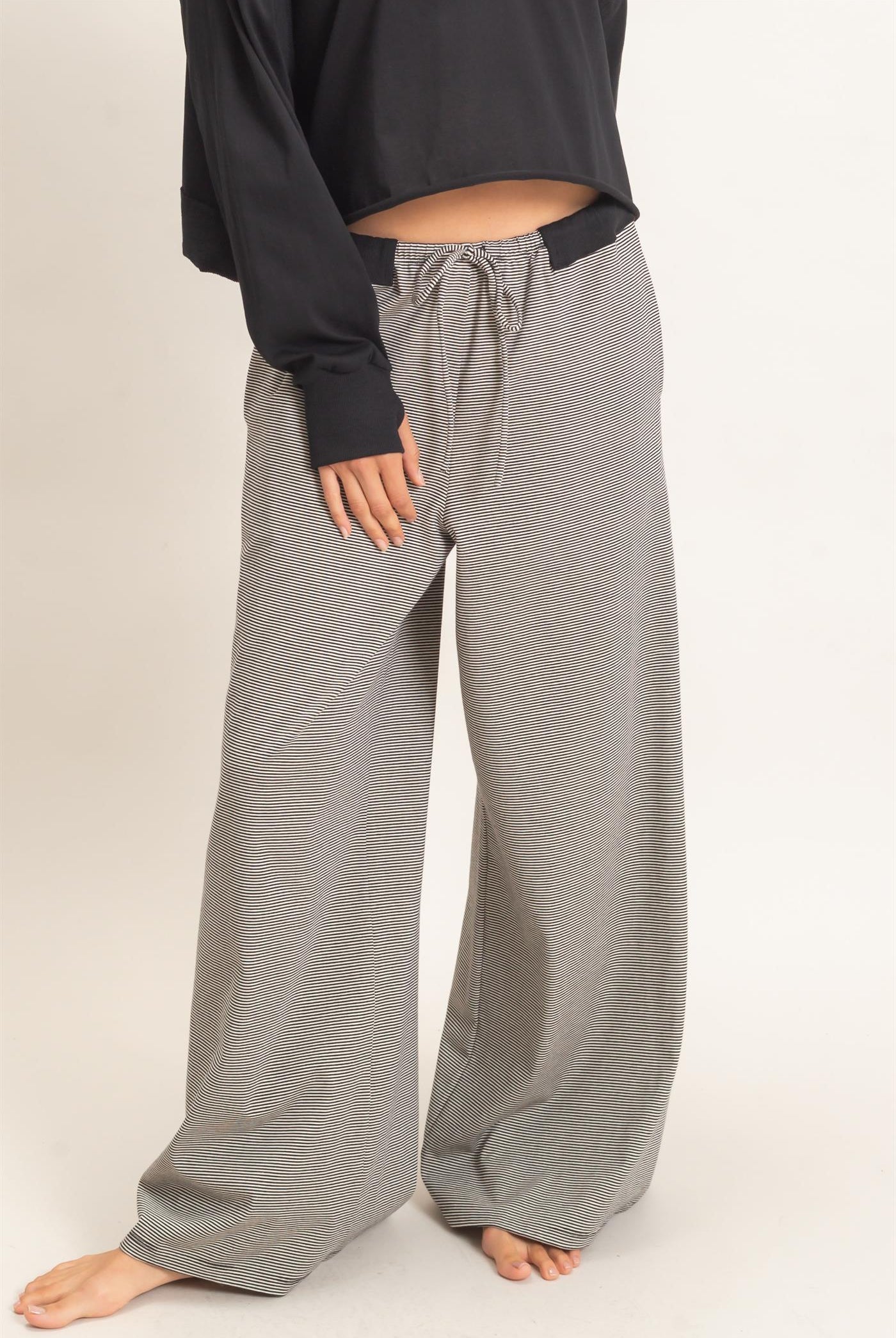 Wholesale Striped Wide-Leg Pants Pants HF26E818 BLACK HYFVE