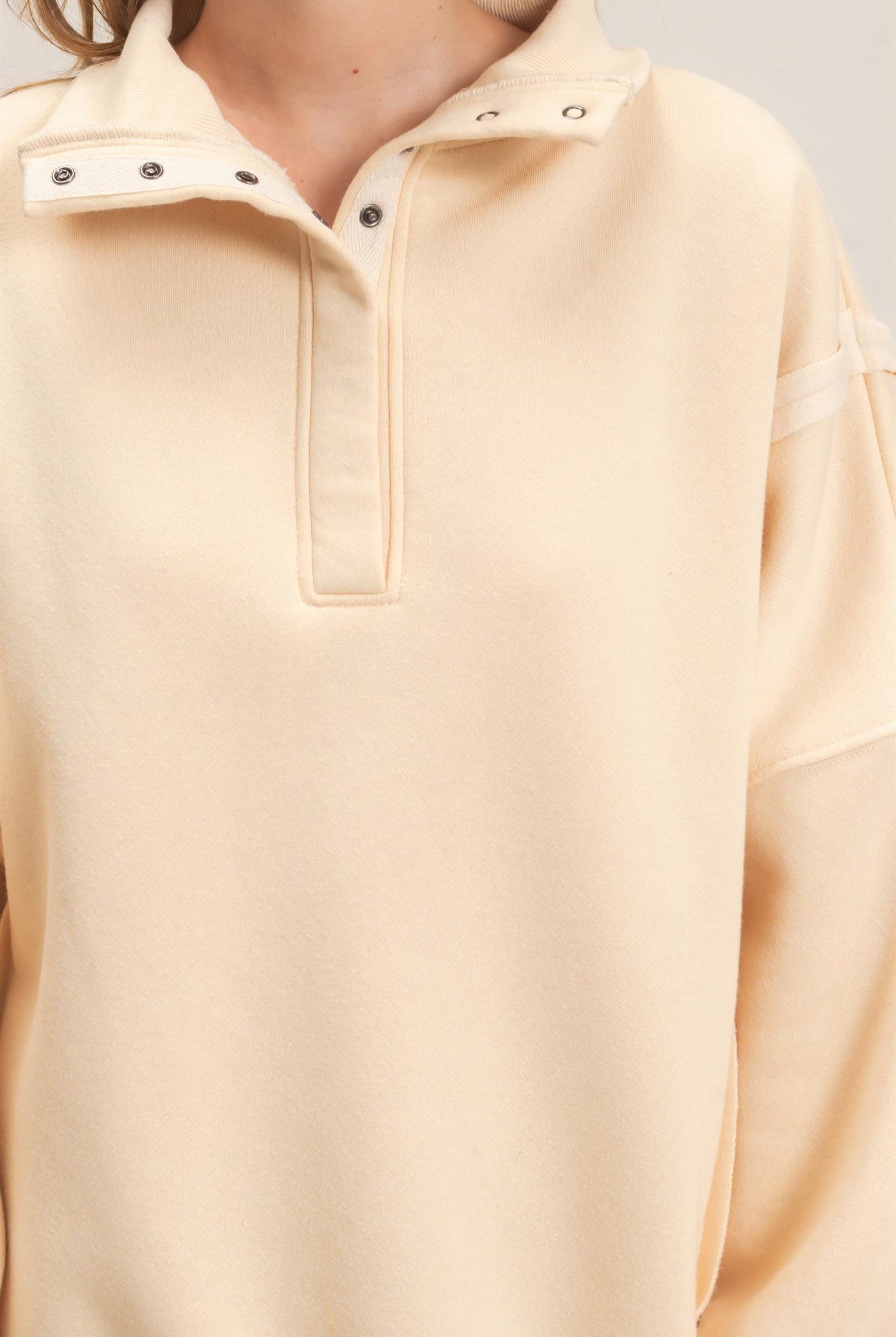 Wholesale Mineral Wash Snap Collar Pullover Clothing Tops HF26F086-D CREAM HYFVE