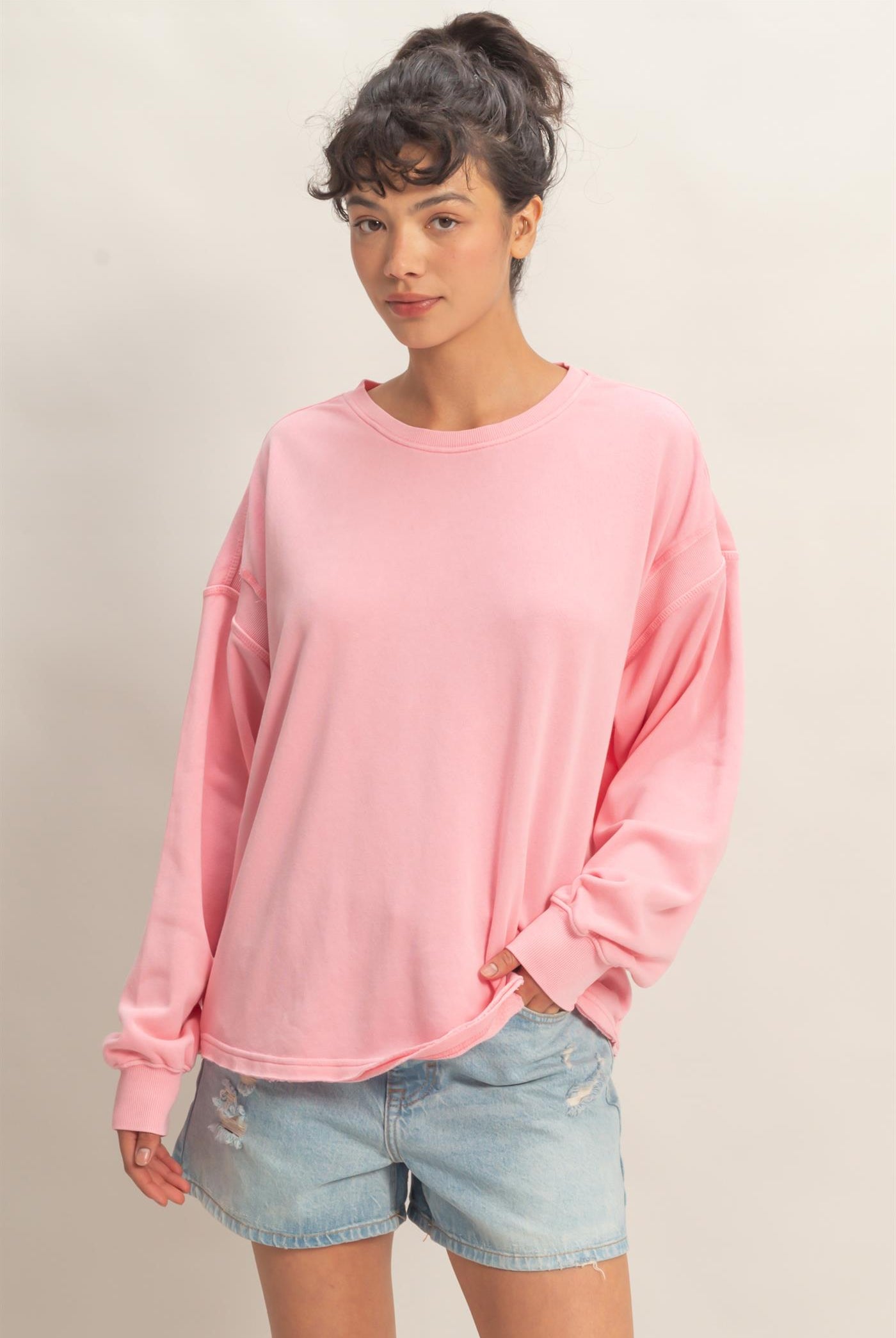 Wholesale Oversized Cross Detail Open Back Sweatshirt Clothing Tops DZ26E050 TAFFY PINK DOUBLE ZERO