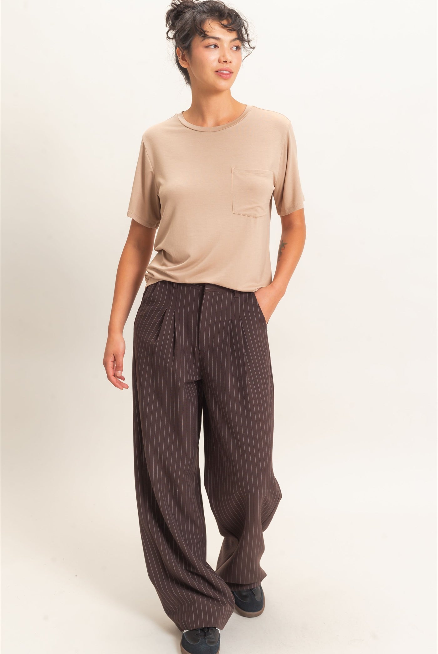 Wholesale Crew Neck Pocket Tee Clothing Tops DZ26E254 DARK TAUPE DOUBLE ZERO