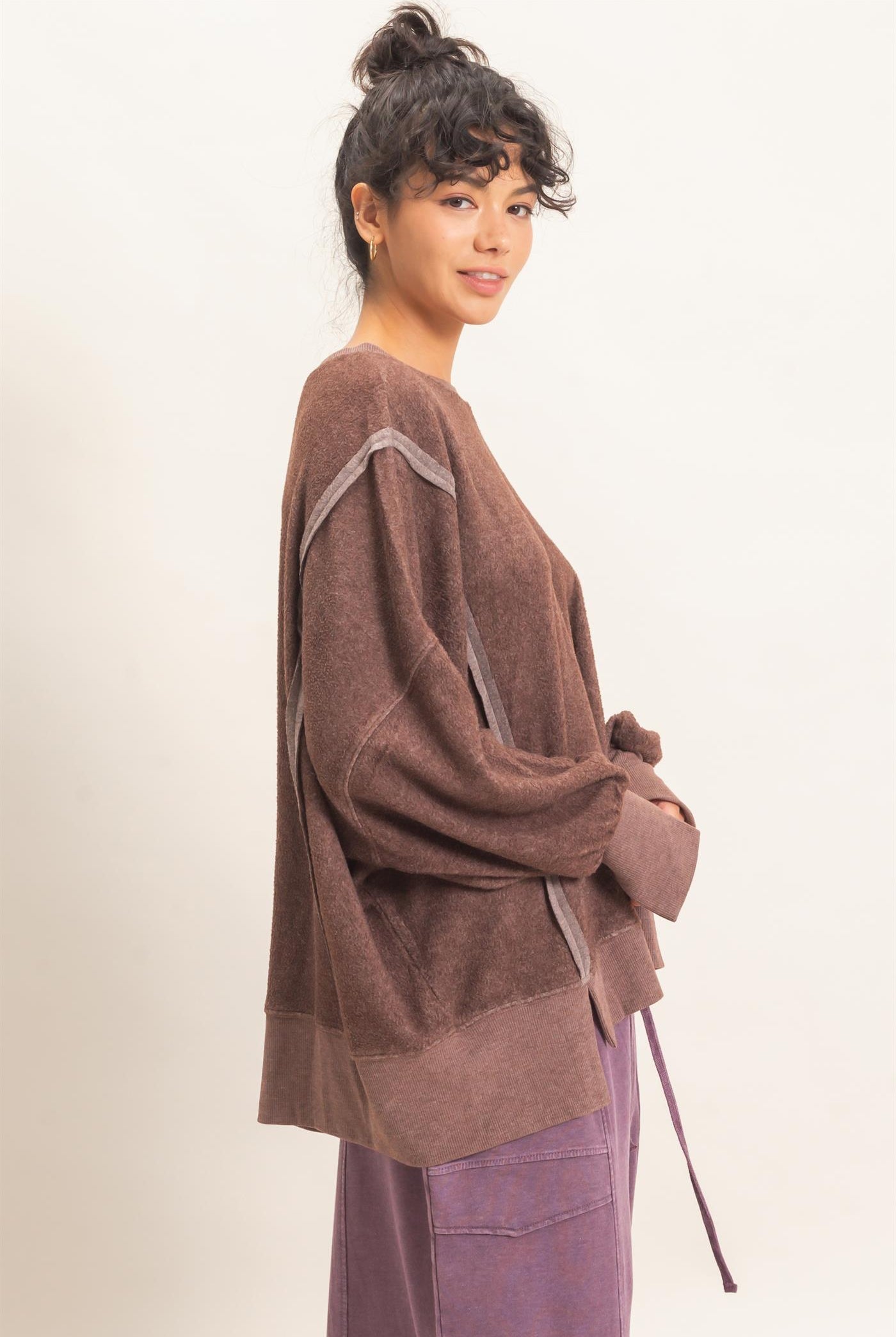 Wholesale Oversized Raw Edge Crew Neck Sweatshirt Sweatshirts DZ26E273 DARK BROWN DOUBLE ZERO