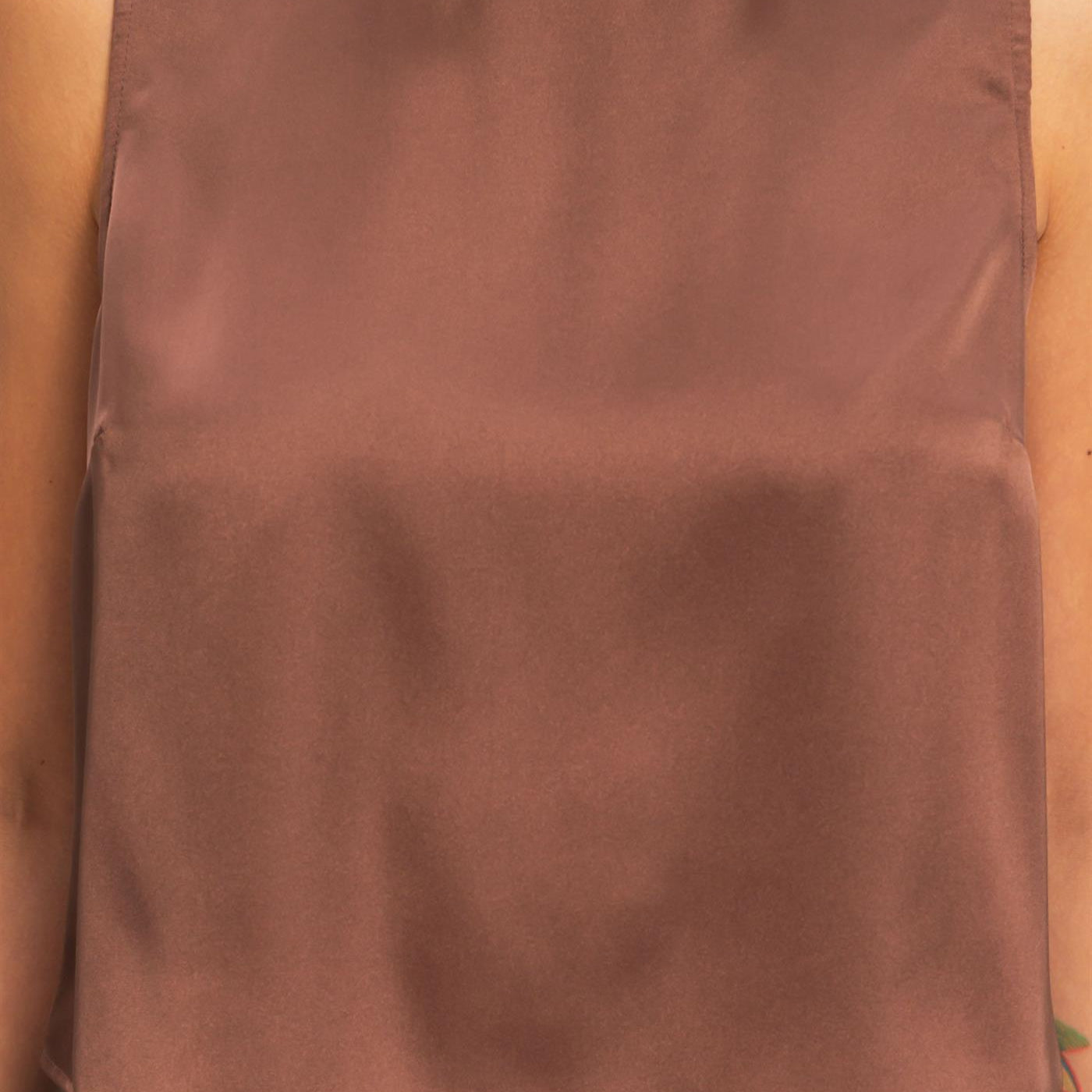 Wholesale Satin Sleeveless Round Neck Top With Back Keyhole Clothing Tops DZ26C084 CHOCOLATE DOUBLE ZERO