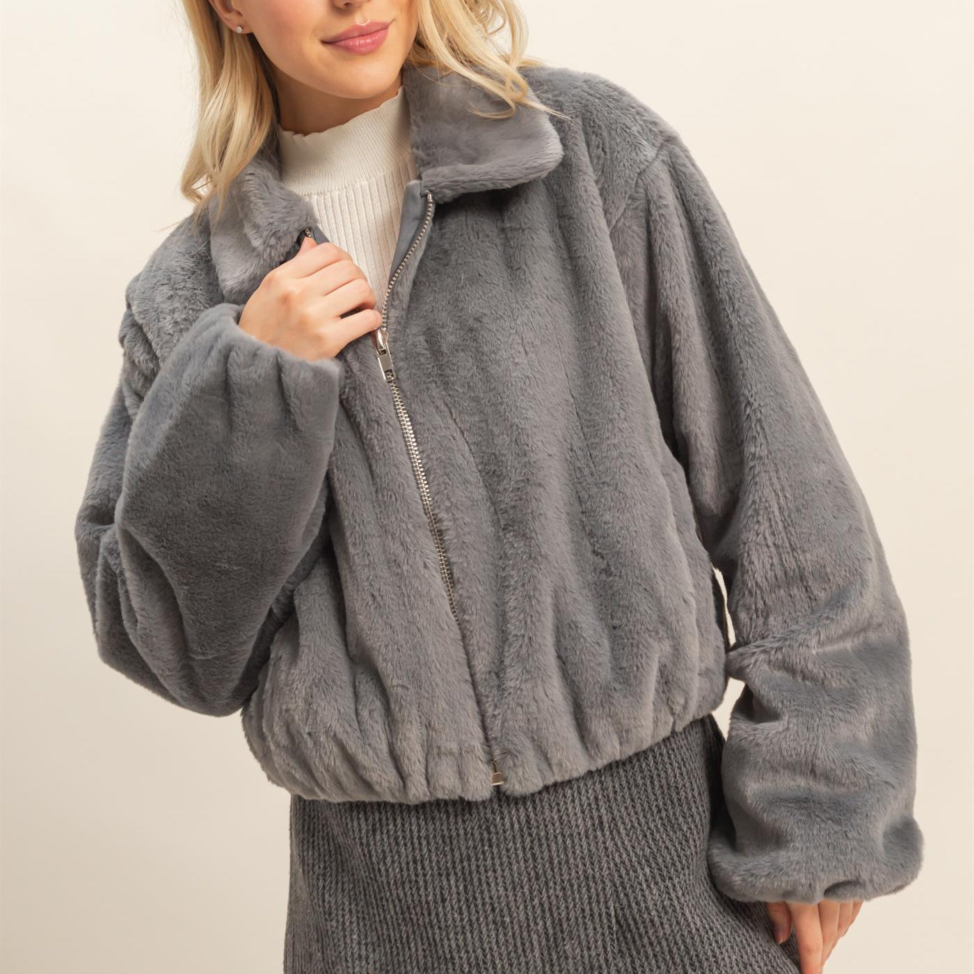 Wholesale Faux Fur Zip Up Jacket With Plush Collar Coats & Jackets HF25E940 GRAY BLUE HYFVE