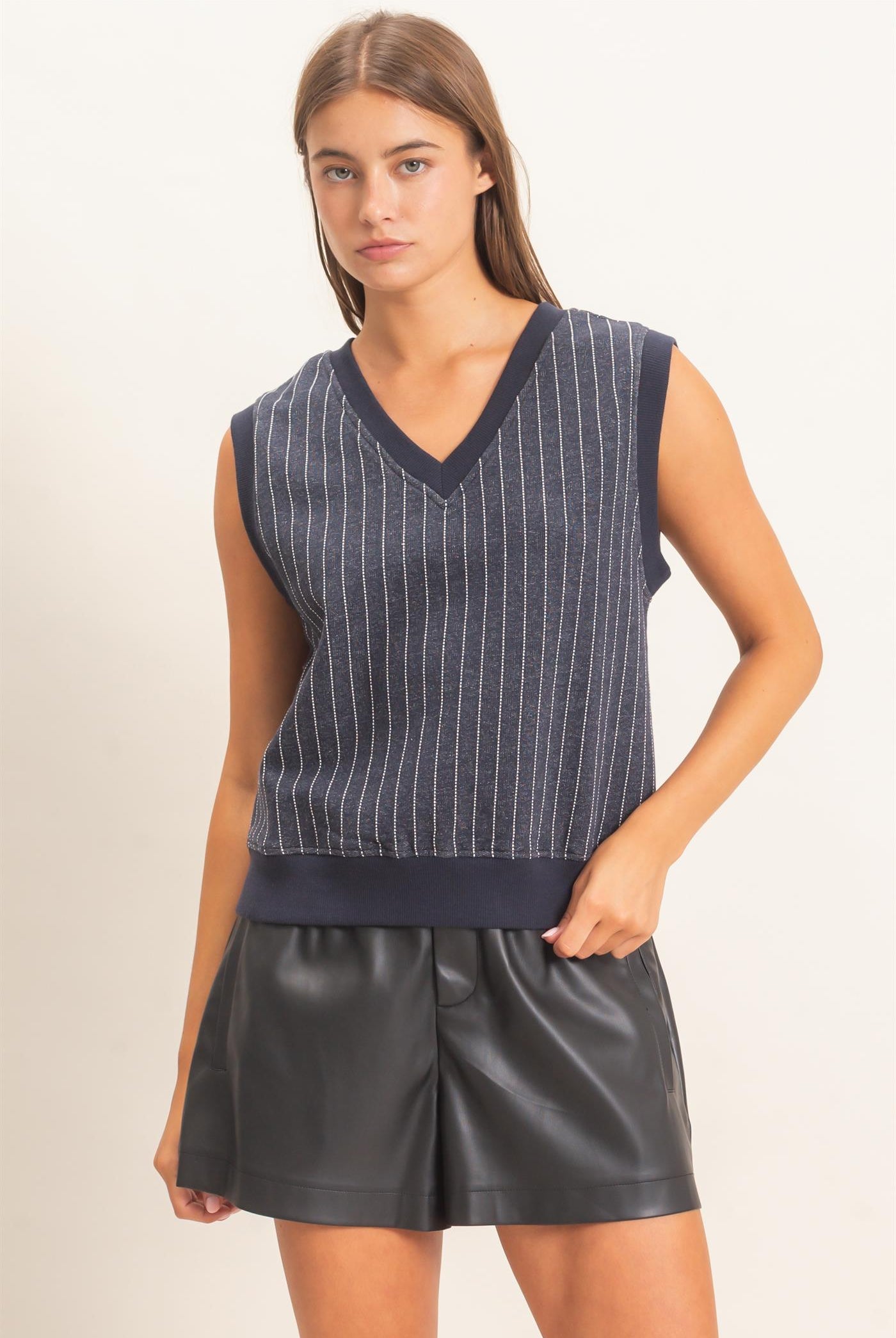 Wholesale V-Neck Pinstripe Sleeveless Top Clothing Tops DZ26E626 NAVY DOUBLE ZERO