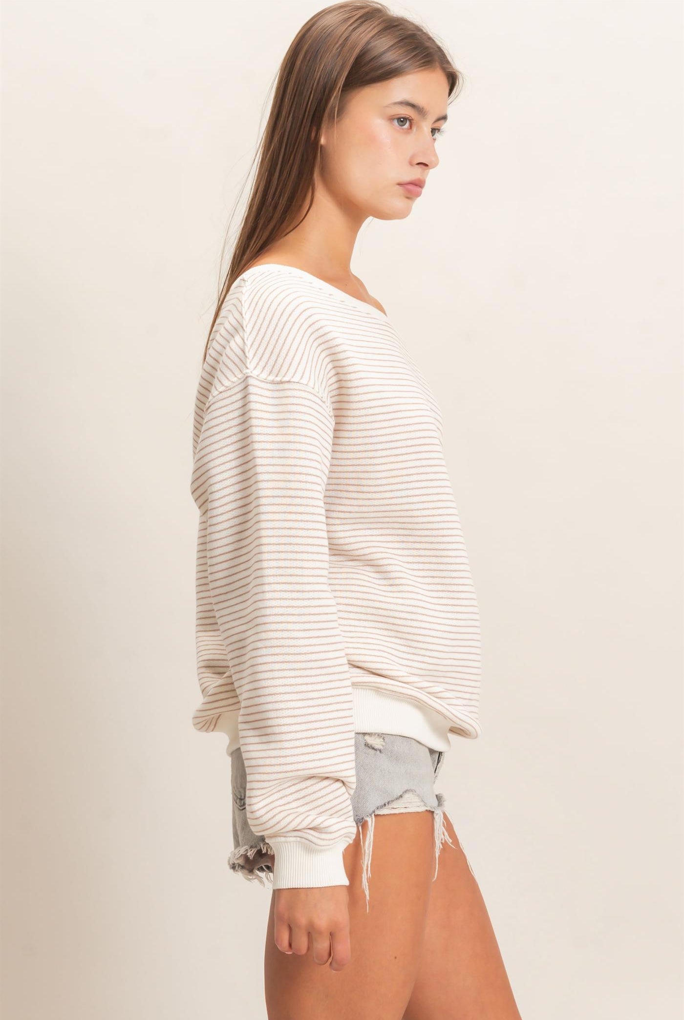 Wholesale Striped Off The Shoulder Sweatshirt Sweatshirts DZ26C881 DARK TAUPE DOUBLE ZERO