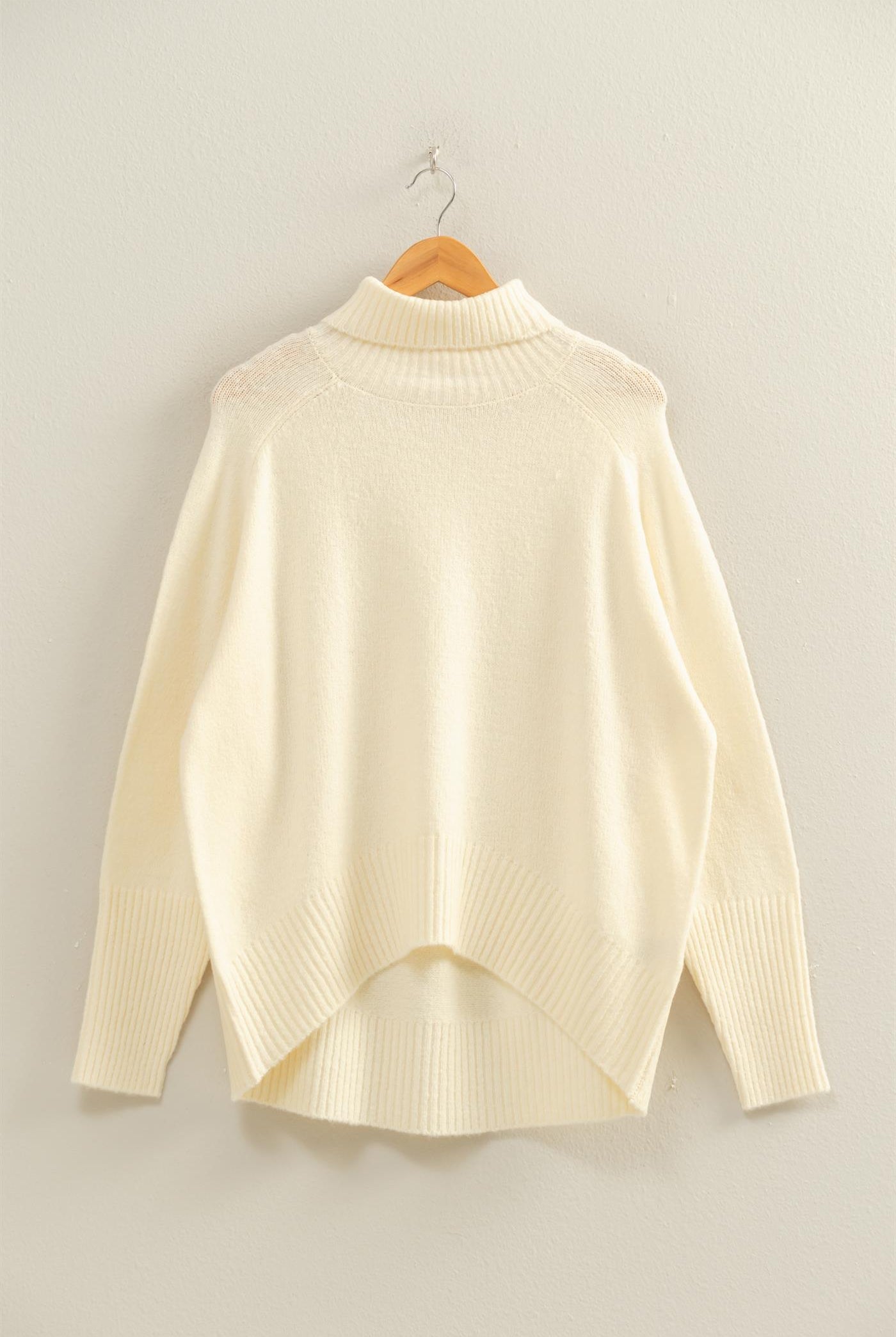 Wholesale Oversized High Low Turtleneck Sweater Sweaters DZ25C943 CREAM DOUBLE ZERO