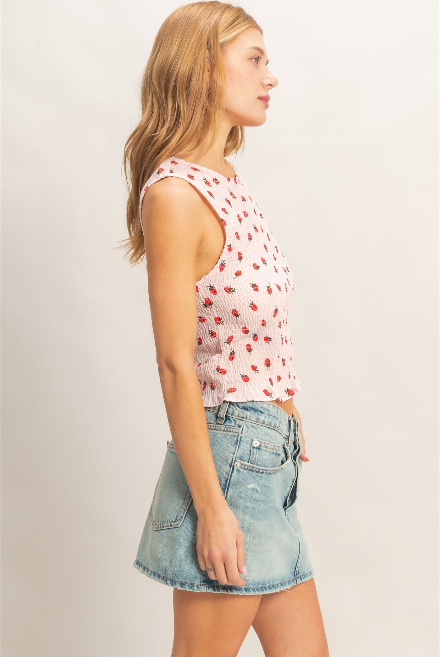 Wholesale Strawberry Print Gingham Smocked Sleeveless Top Clothing Tops HF26E707 PINK HYFVE