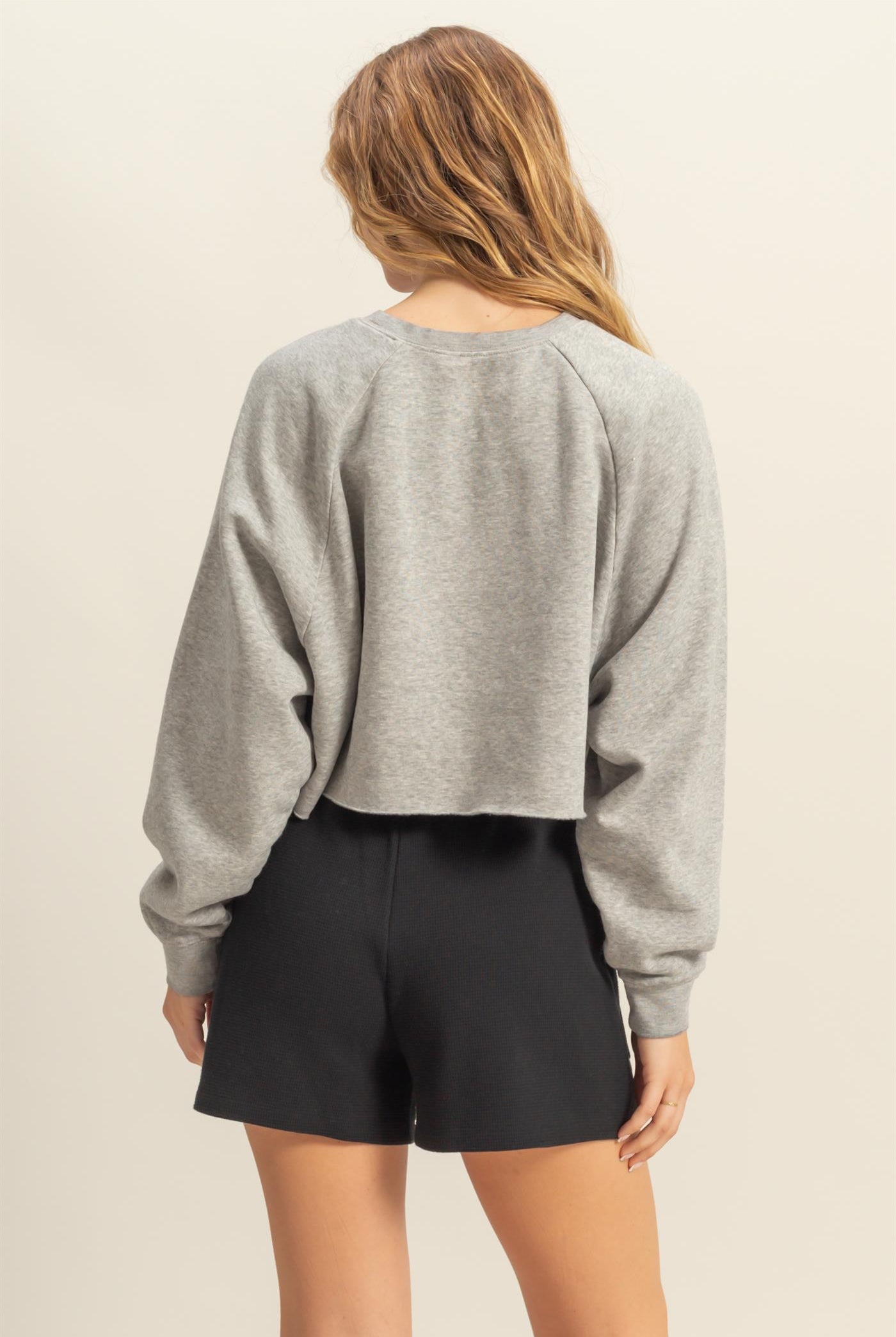 Wholesale Laid Back Crop Sweatshirt Sweatshirts DZ25C445 HEATHER GRAY DOUBLE ZERO