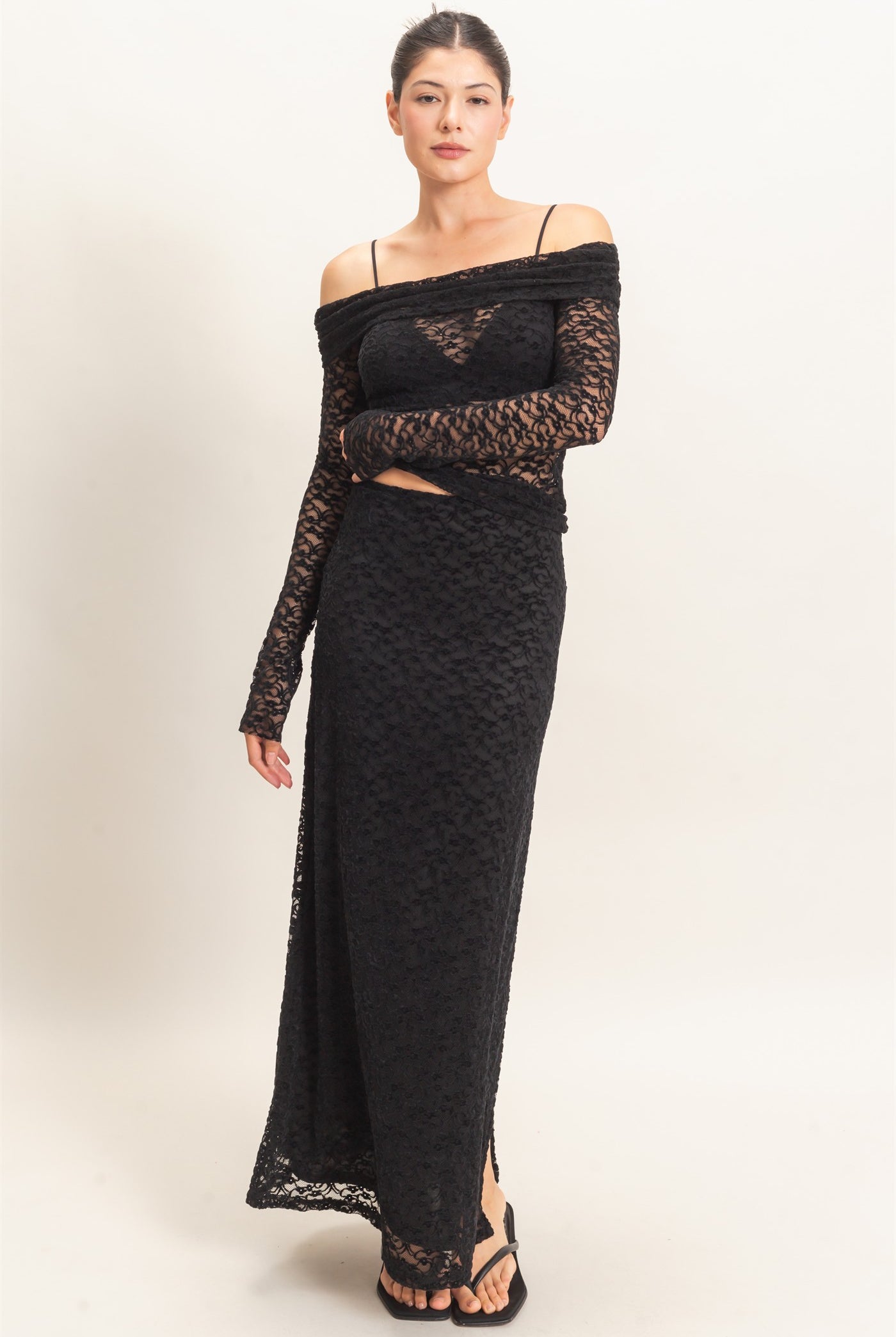 Wholesale Velvet Lace Maxi Skirt Skirts HF26E702 BLACK HYFVE