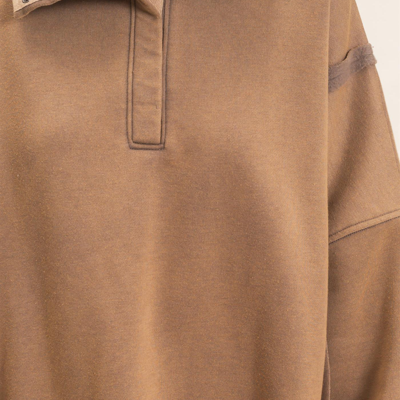 Wholesale Mineral Wash Snap Collar Pullover Clothing Tops HF26F086-D BROWN HYFVE