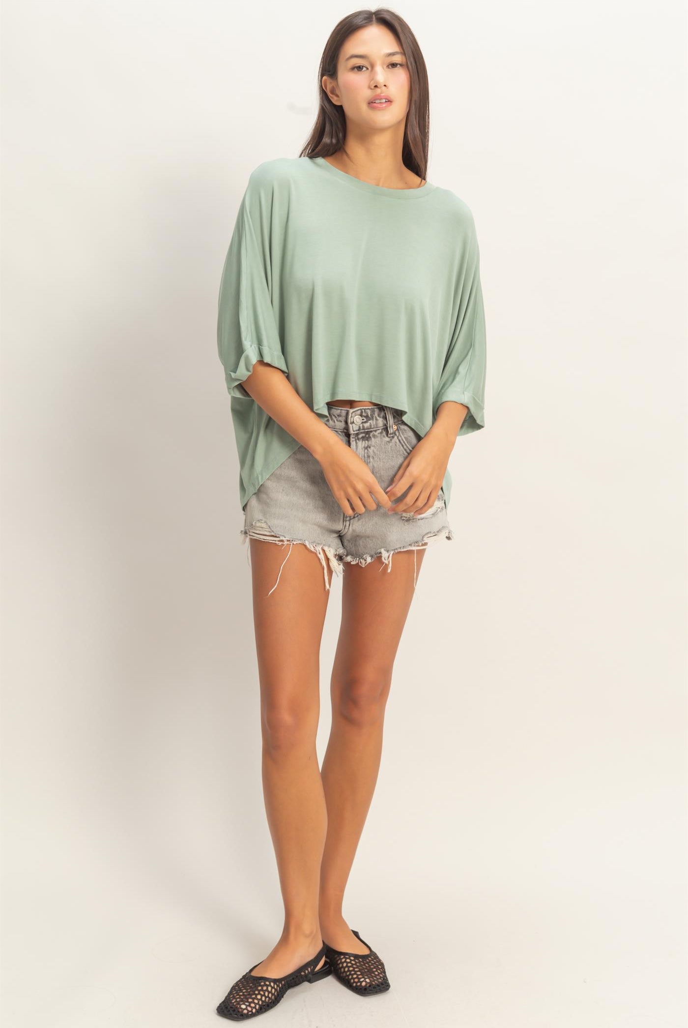 Wholesale Relaxed High-Low Batwing Sleeve Top Shirts DZ26A742 SAGE GREEN DOUBLE ZERO