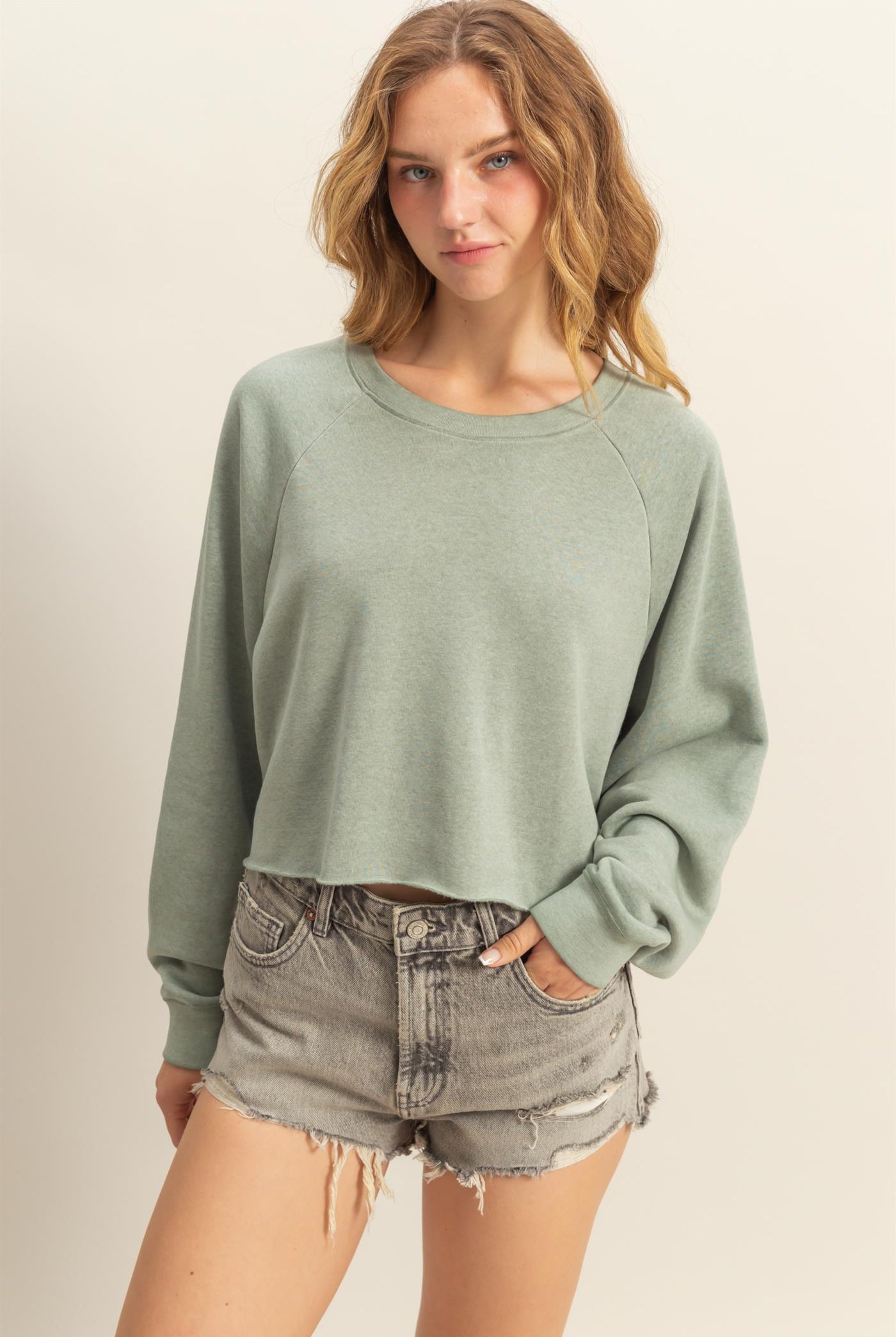 Wholesale Laid Back Crop Sweatshirt Sweatshirts DZ25C445 SAGE GREEN DOUBLE ZERO