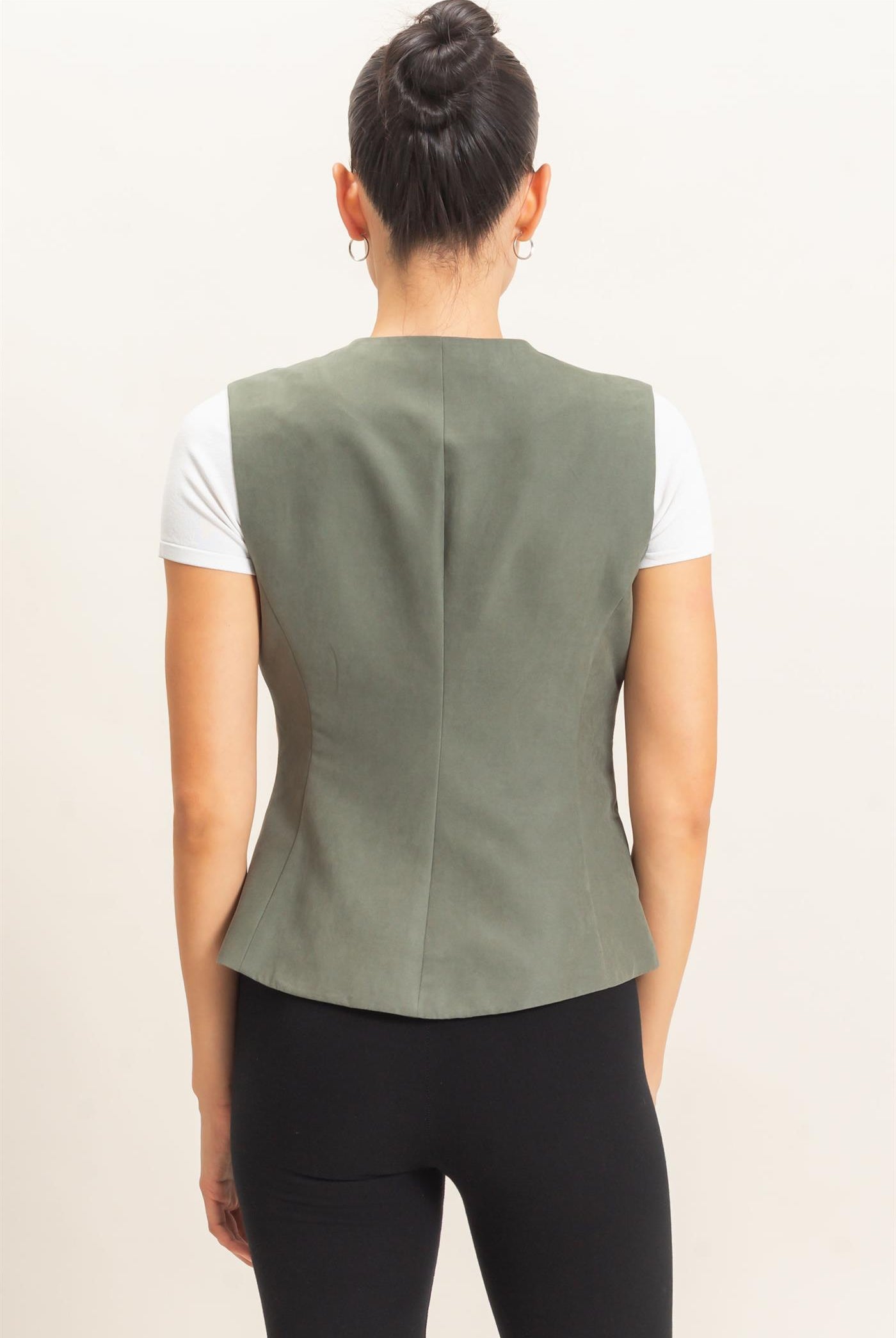 Wholesale Buttoned Sleeveless Utility Vest Vests HF26E929 FOREST GREEN HYFVE
