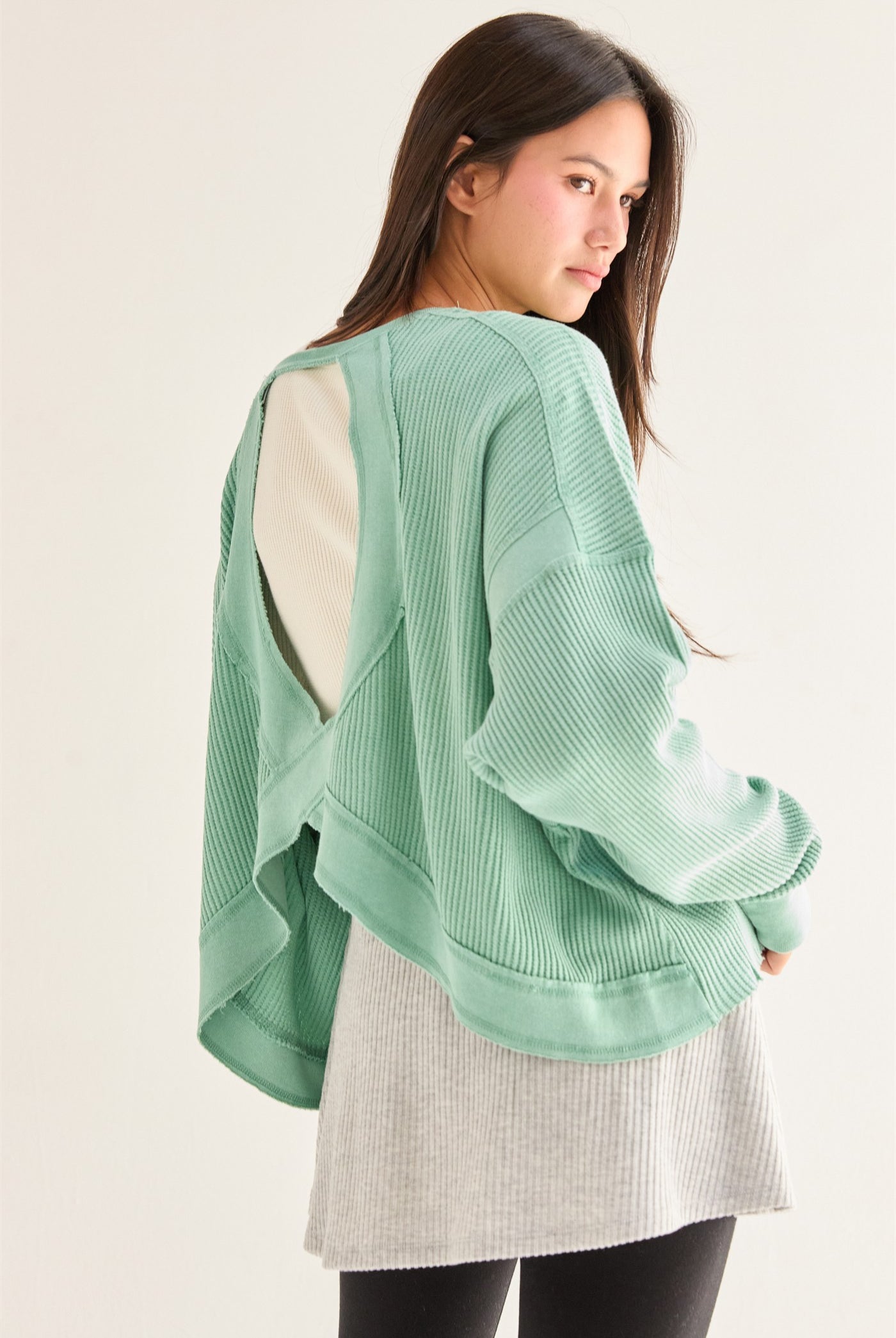 Wholesale Open Back Textured Knit Long Sleeve Top Clothing Tops DZ26A626 EMERALD DOUBLE ZERO