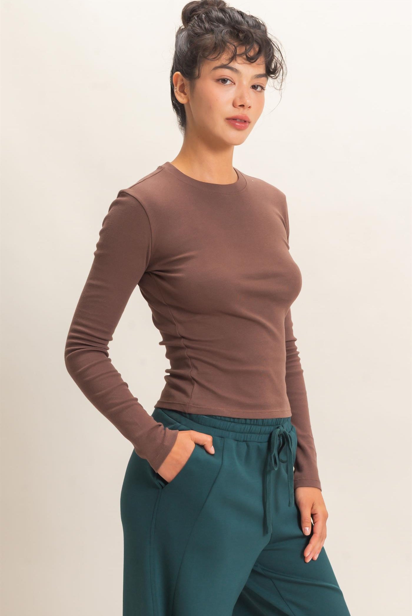 Wholesale Crew Neck Long Sleeve Top Clothing Tops DZ26E184 DARK BROWN DOUBLE ZERO
