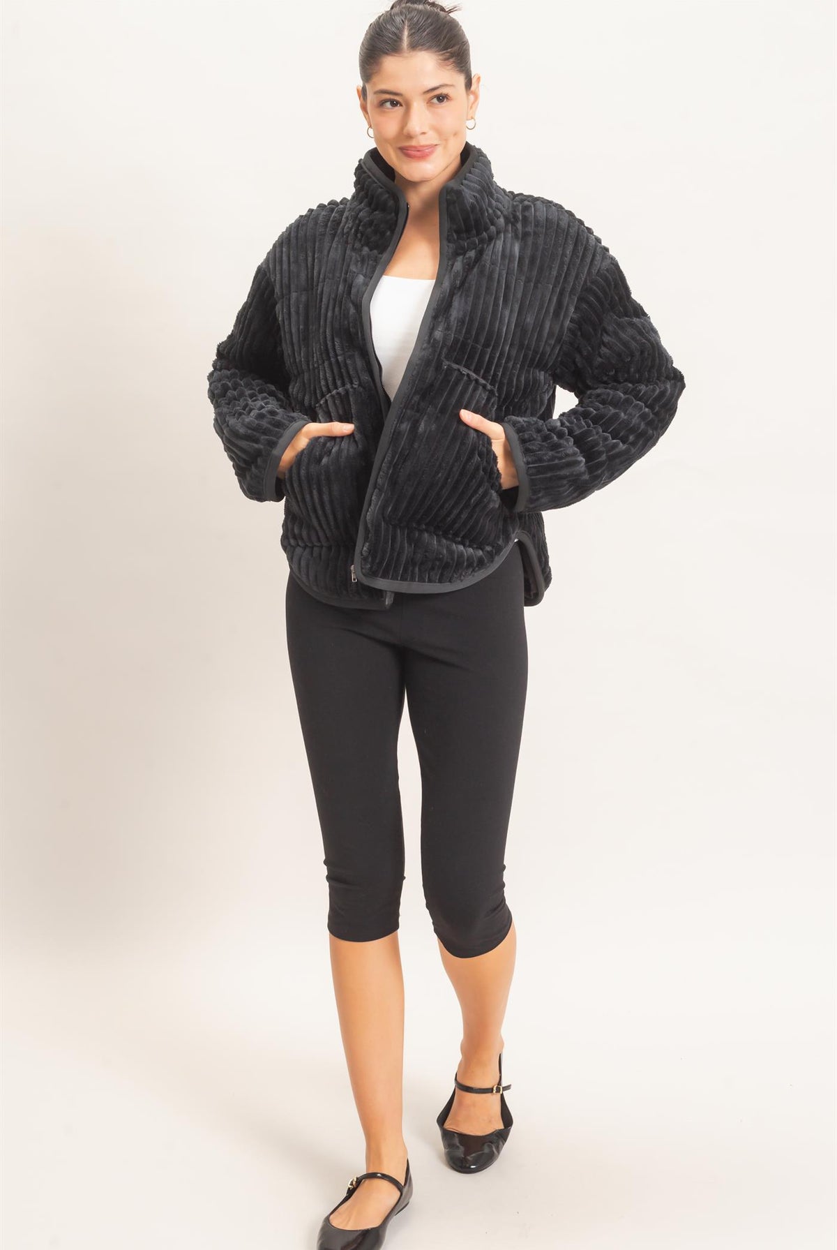 Wholesale Quilted Corduroy Zip-Up Jacket Coats & Jackets HF26E753 BLACK HYFVE