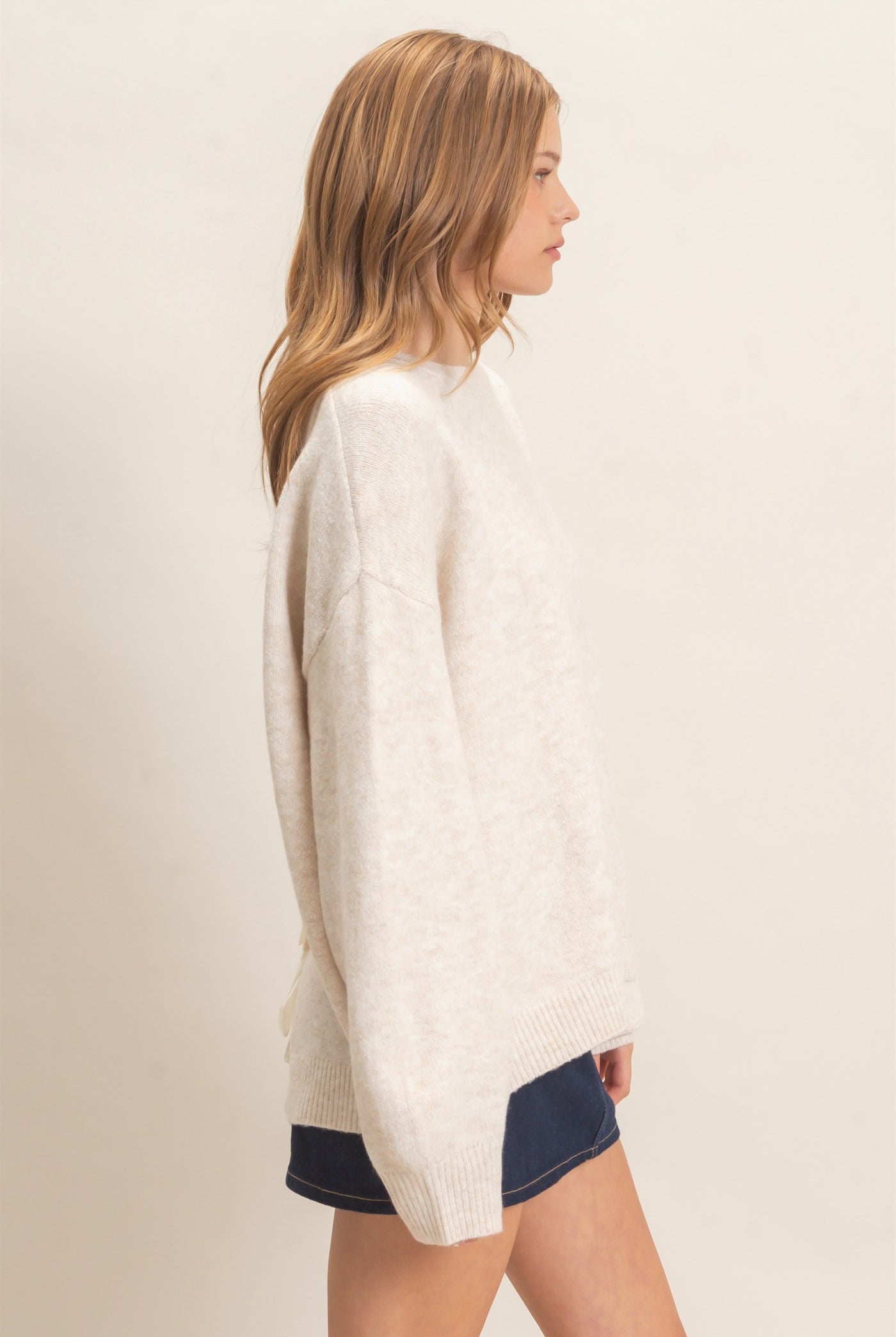 Wholesale Open Back Sweater With Organza Bows Sweaters HF26F149 VANILLA CREAM HYFVE