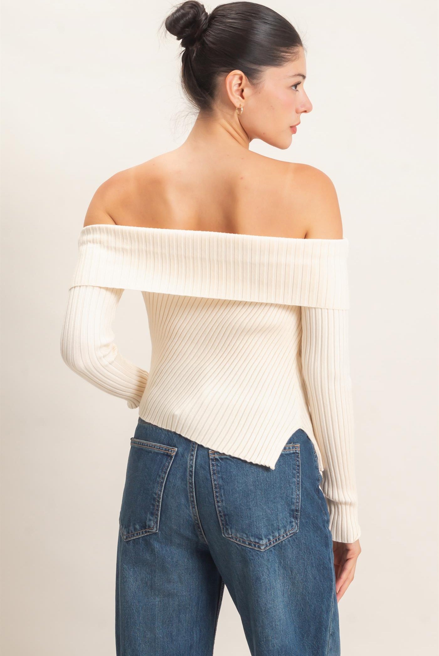 Wholesale Ribbed Off-Shoulder Sweater Sweaters HF26E937 CREAM HYFVE
