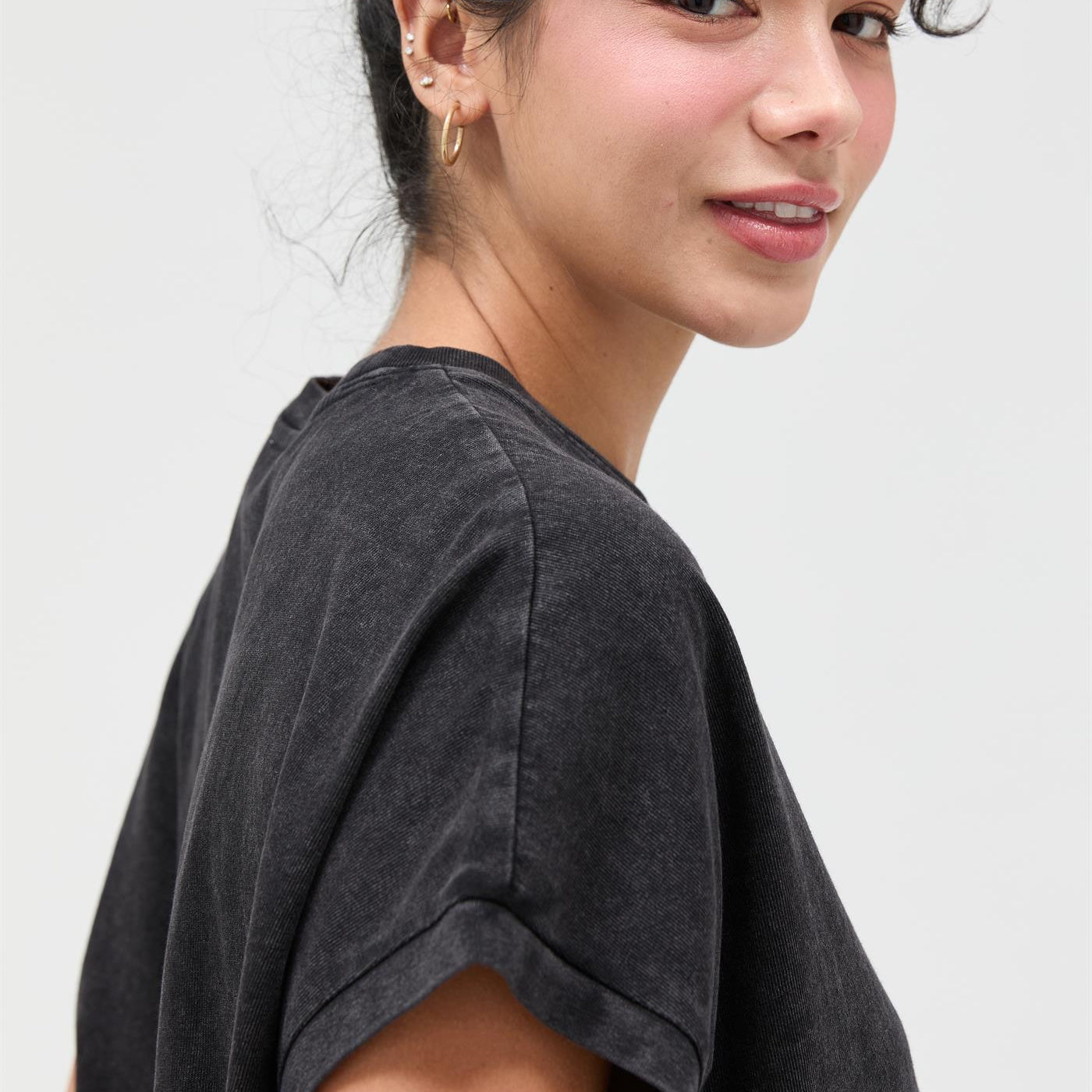 Wholesale Capped Sleeve Mineral Wash T-Shirt T-Shirts DZ26A033 BLACK DOUBLE ZERO
