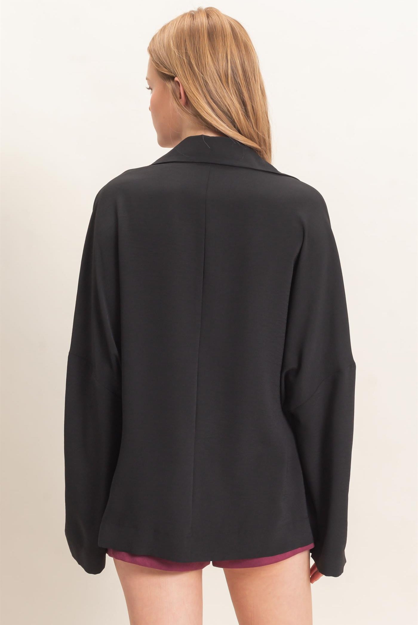 Wholesale Buttoned Collar Split Sleeve Top Clothing Tops HF26F071 BLACK HYFVE