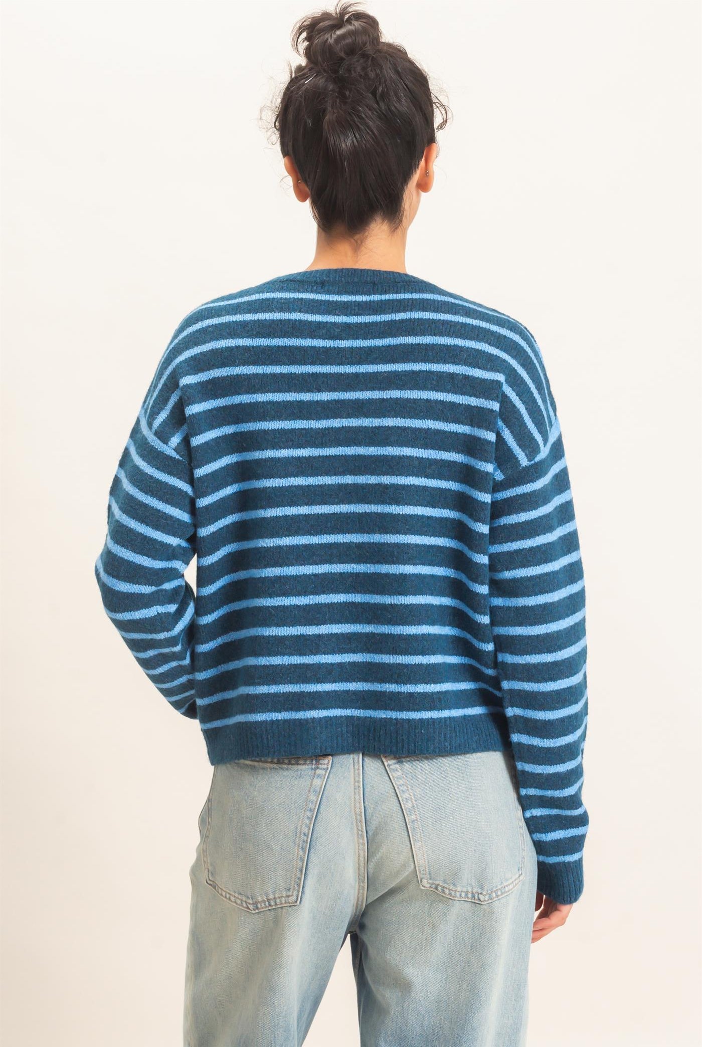 Wholesale Striped Crew Neck Sweater Sweaters DZ26C612 BLUE DOUBLE ZERO