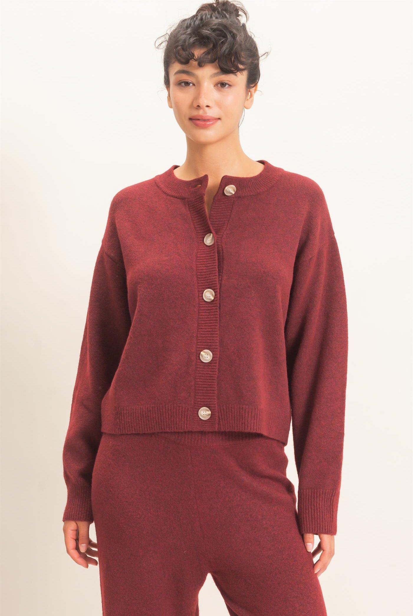 Wholesale Crew Neck Button Front Cardigan Cardigans DZ26E639 BURGUNDY DOUBLE ZERO
