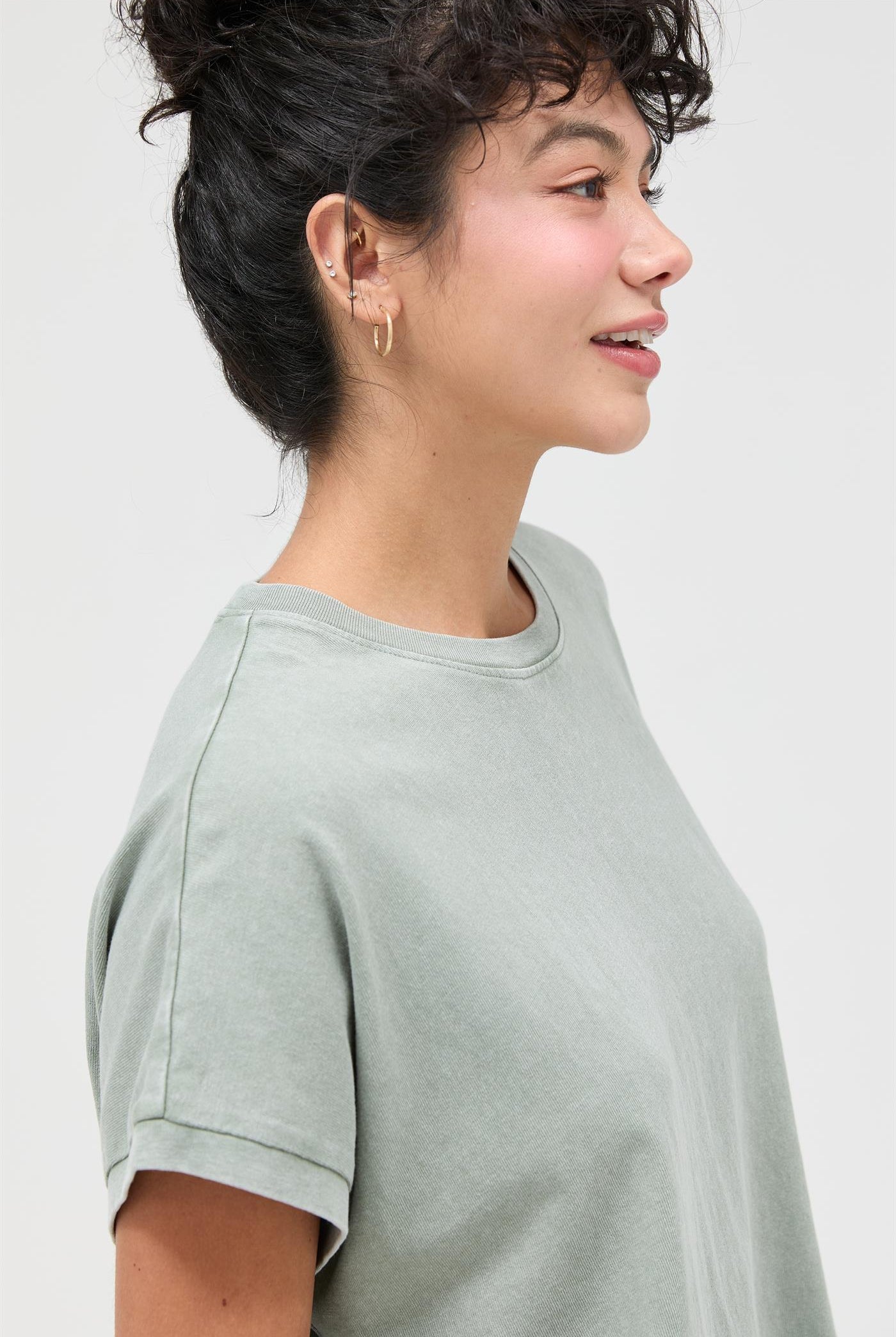 Wholesale Capped Sleeve Mineral Wash T-Shirt T-Shirts DZ26A033 SAGE GREEN DOUBLE ZERO