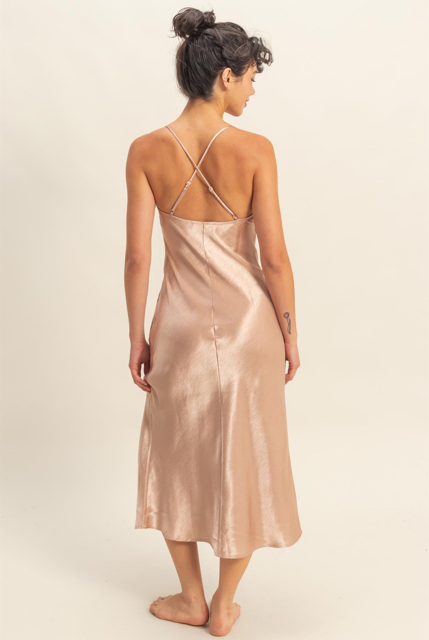 DZ25E902_DARKTAUPE_4257385