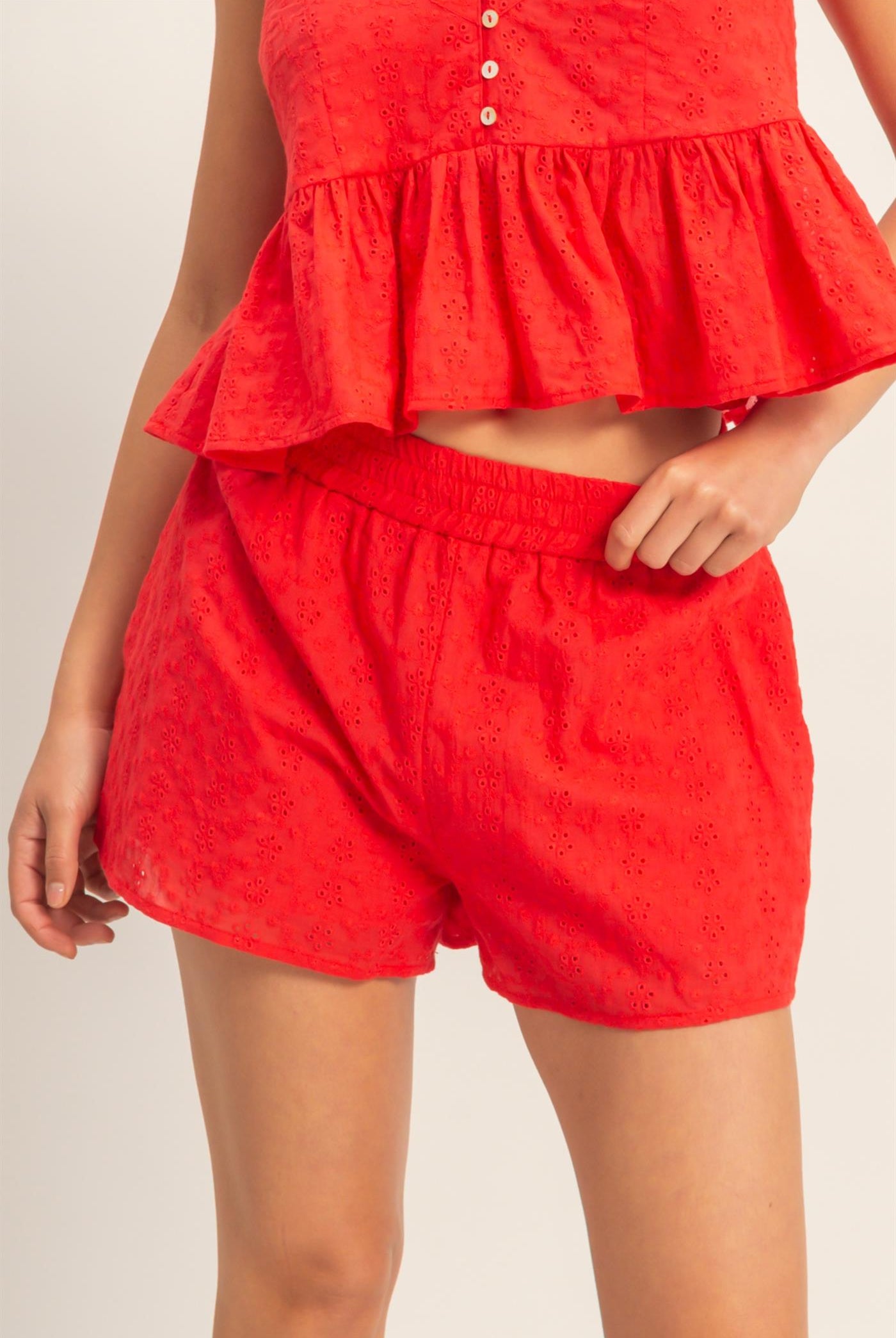 Wholesale Eyelet Elastic Shorts With Pockets Shorts DZ26A782 RED DOUBLE ZERO