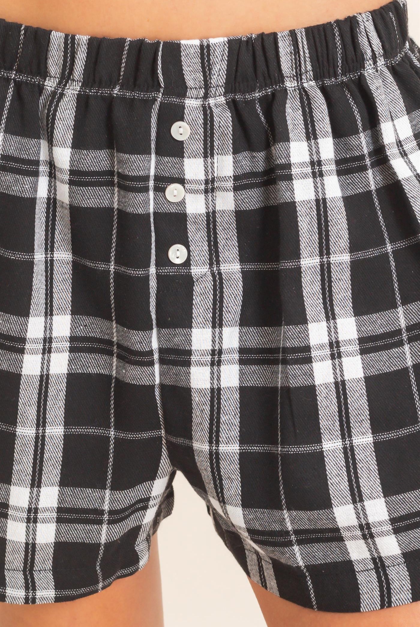 Wholesale Plaid Shorts With Button Front Shorts DZ26F270 BLACK DOUBLE ZERO