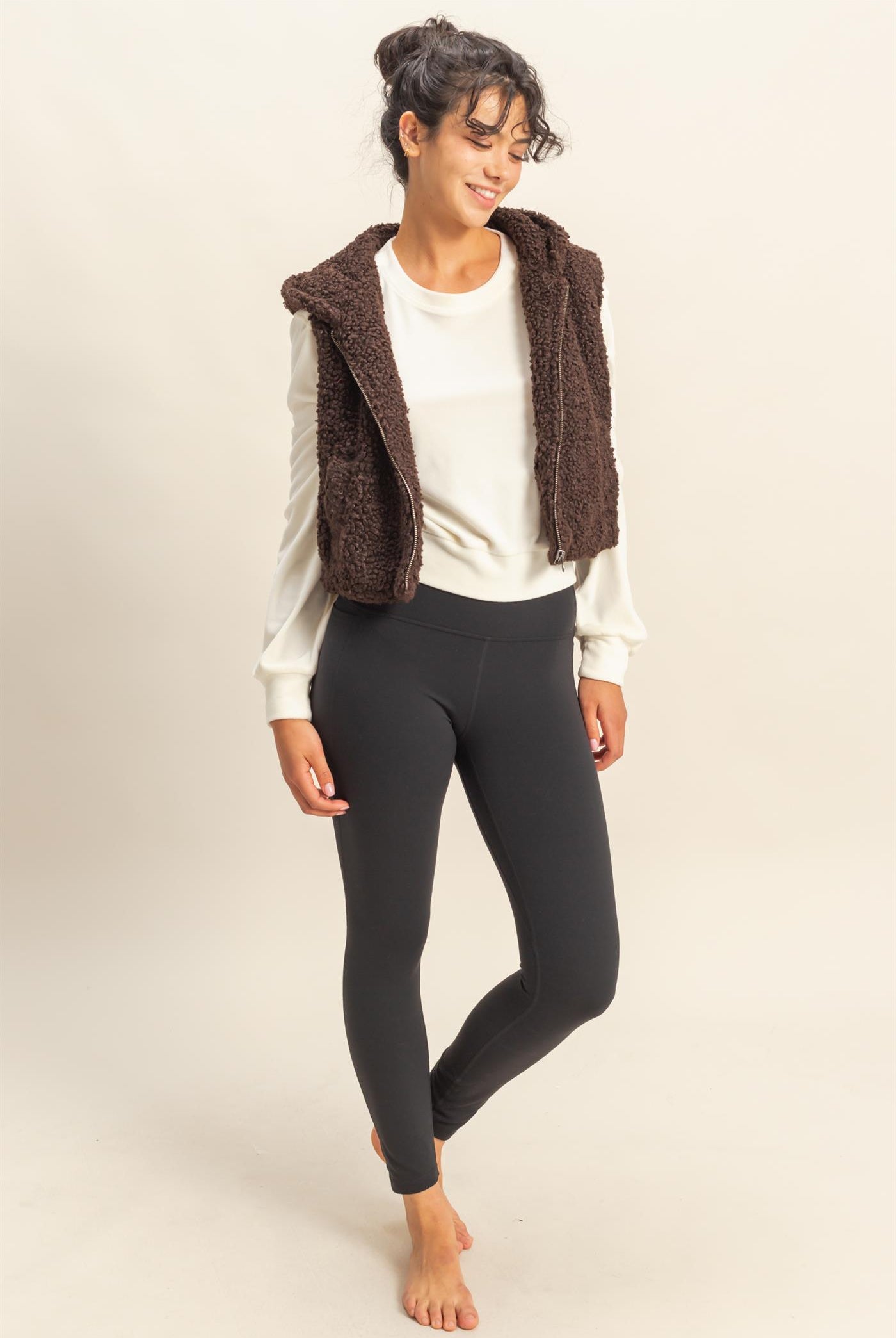 Wholesale Fluffy Full Zip Cropped Hooded Vest Vests DZ24A075 DARK CHOCOLATE DOUBLE ZERO
