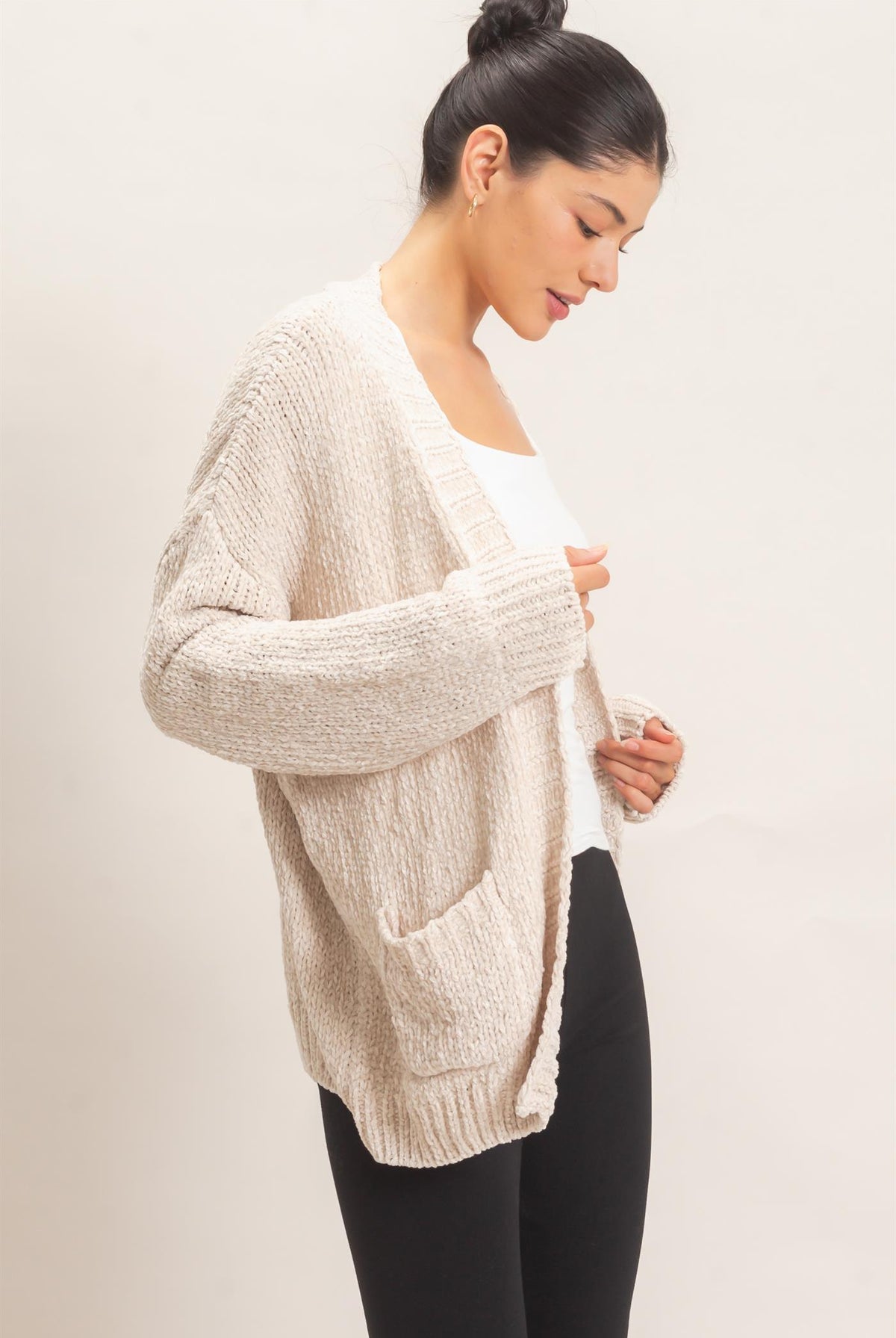 Wholesale Patch Pocket Chenille Cardigan Cardigans HF26E839 SAND HYFVE