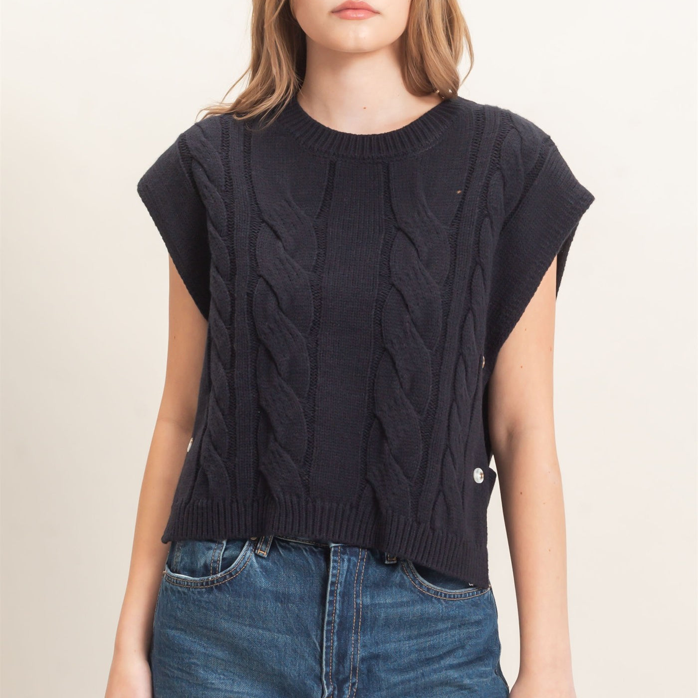 Wholesale Cable Knit Vest With Side Buttons Sweaters HF26F193 BLACK HYFVE